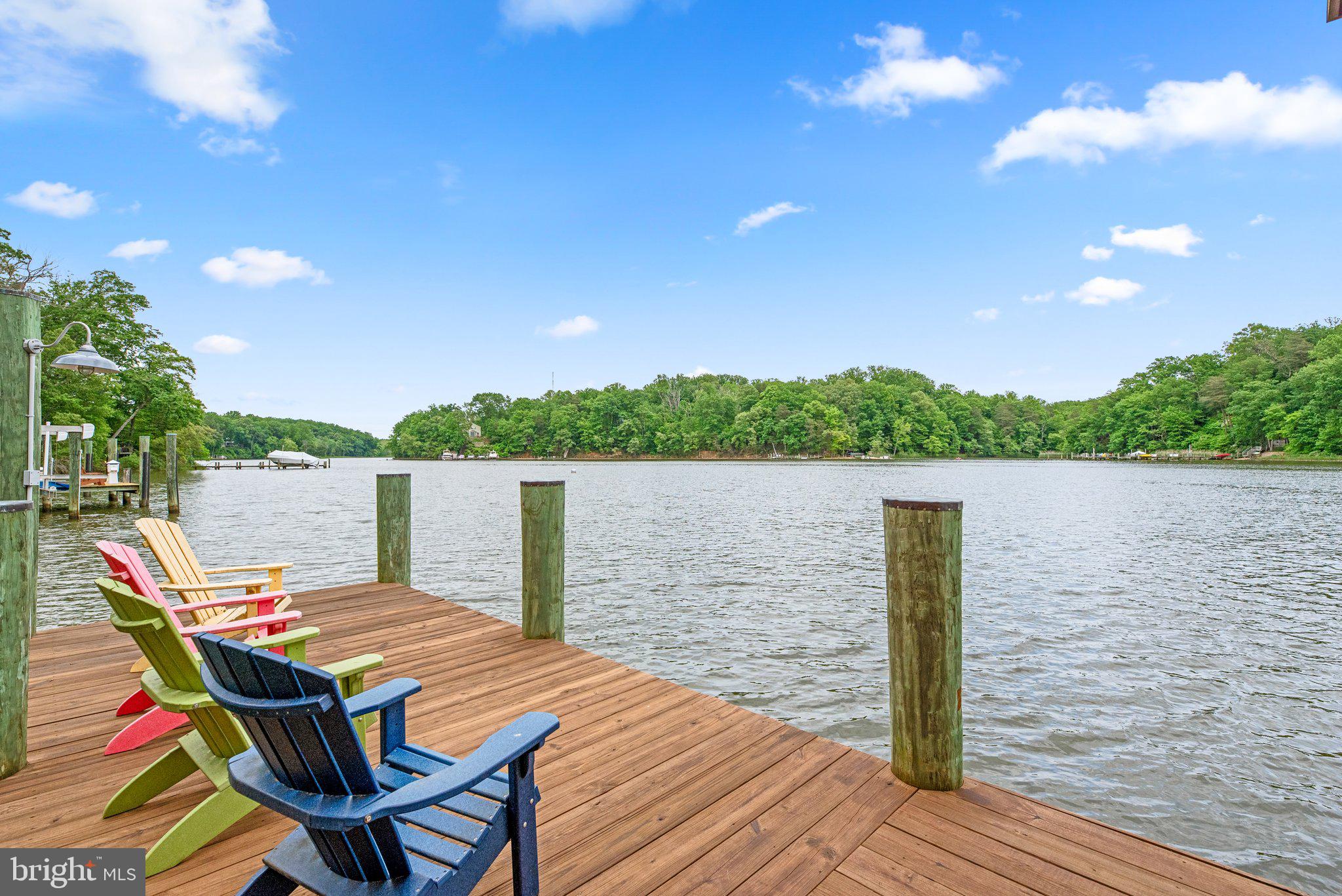 SOUTH RIVER MANOR - Residential