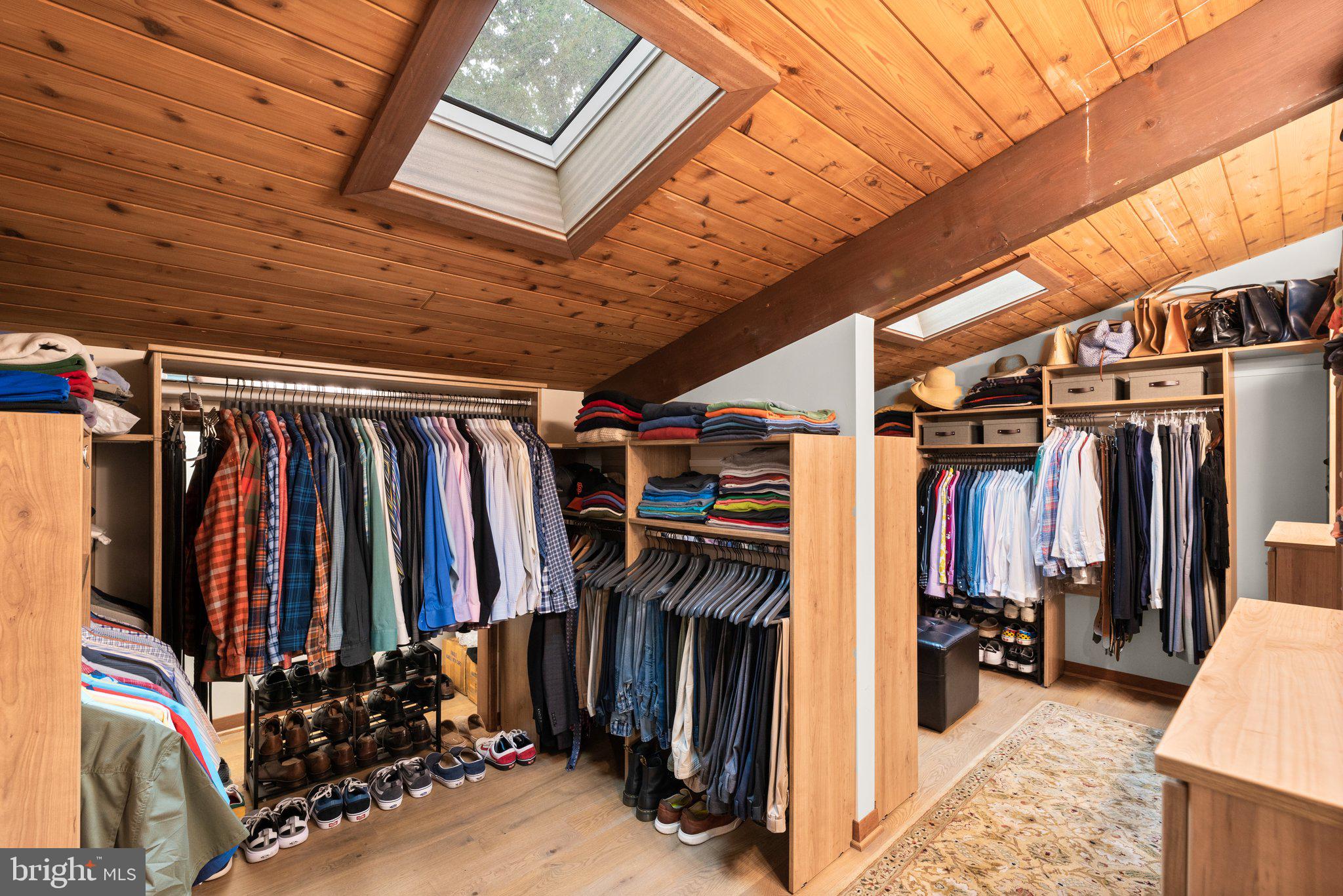 SOUTH RIVER MANOR - Residential