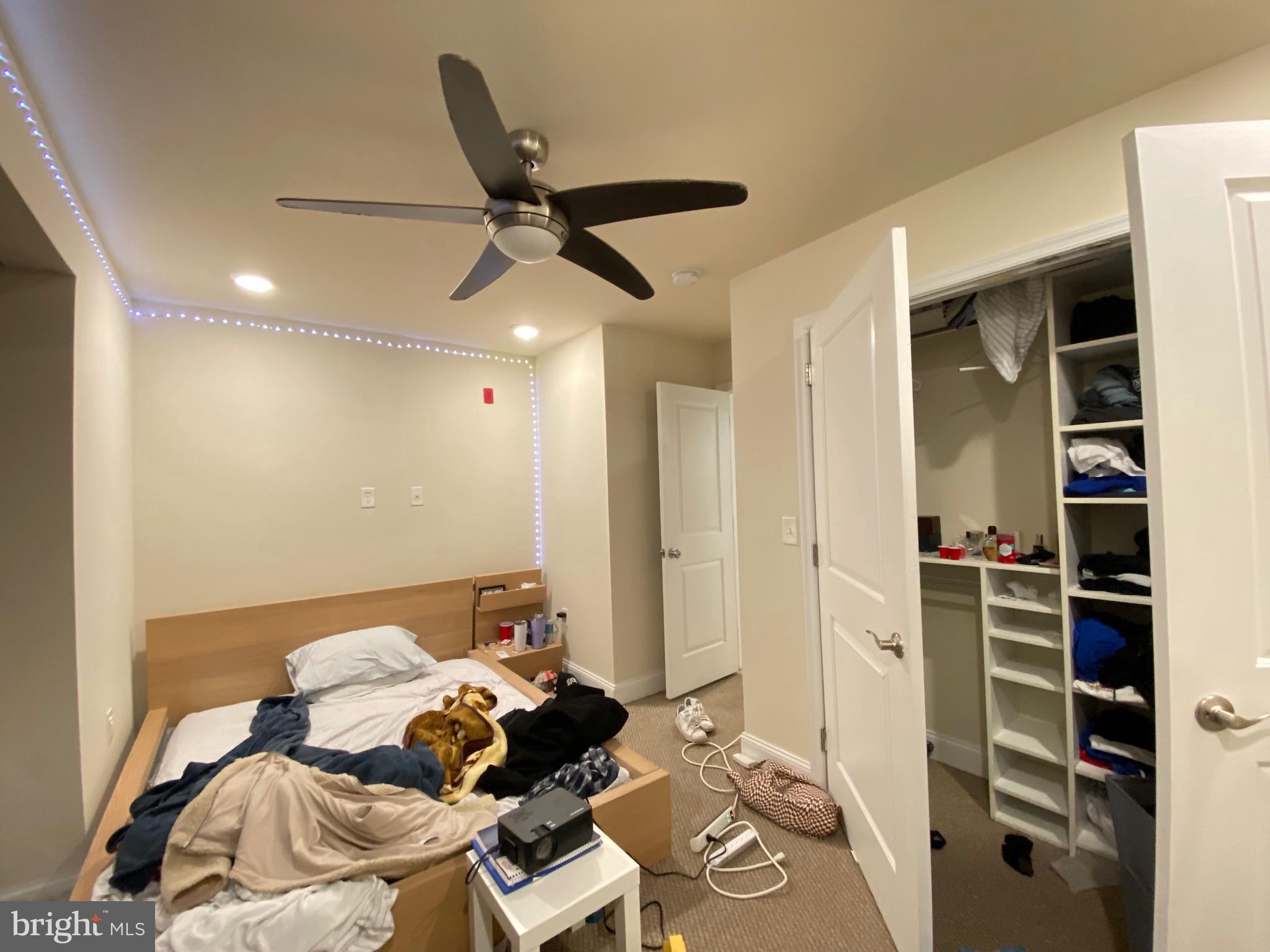 TEMPLE UNIVERSITY - Residential Lease