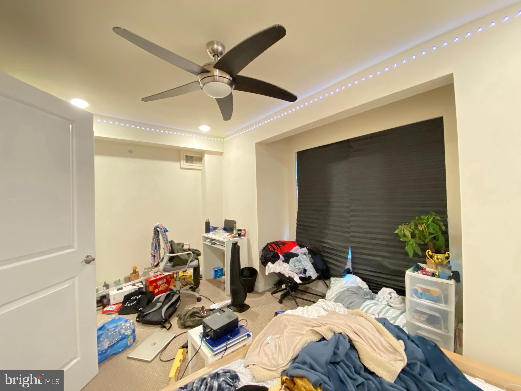 TEMPLE UNIVERSITY - Residential Lease