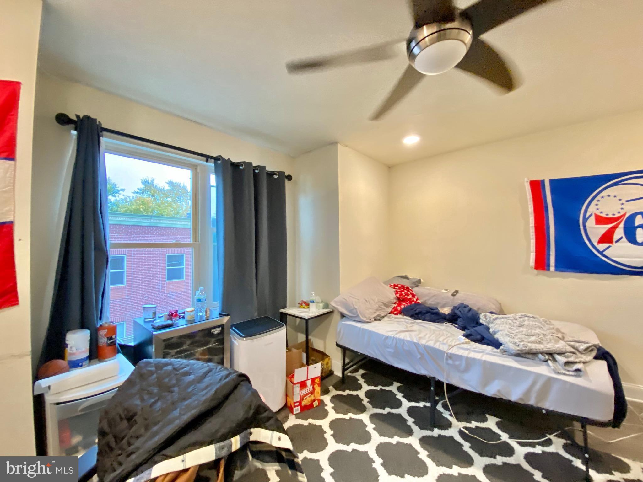 TEMPLE UNIVERSITY - Residential Lease