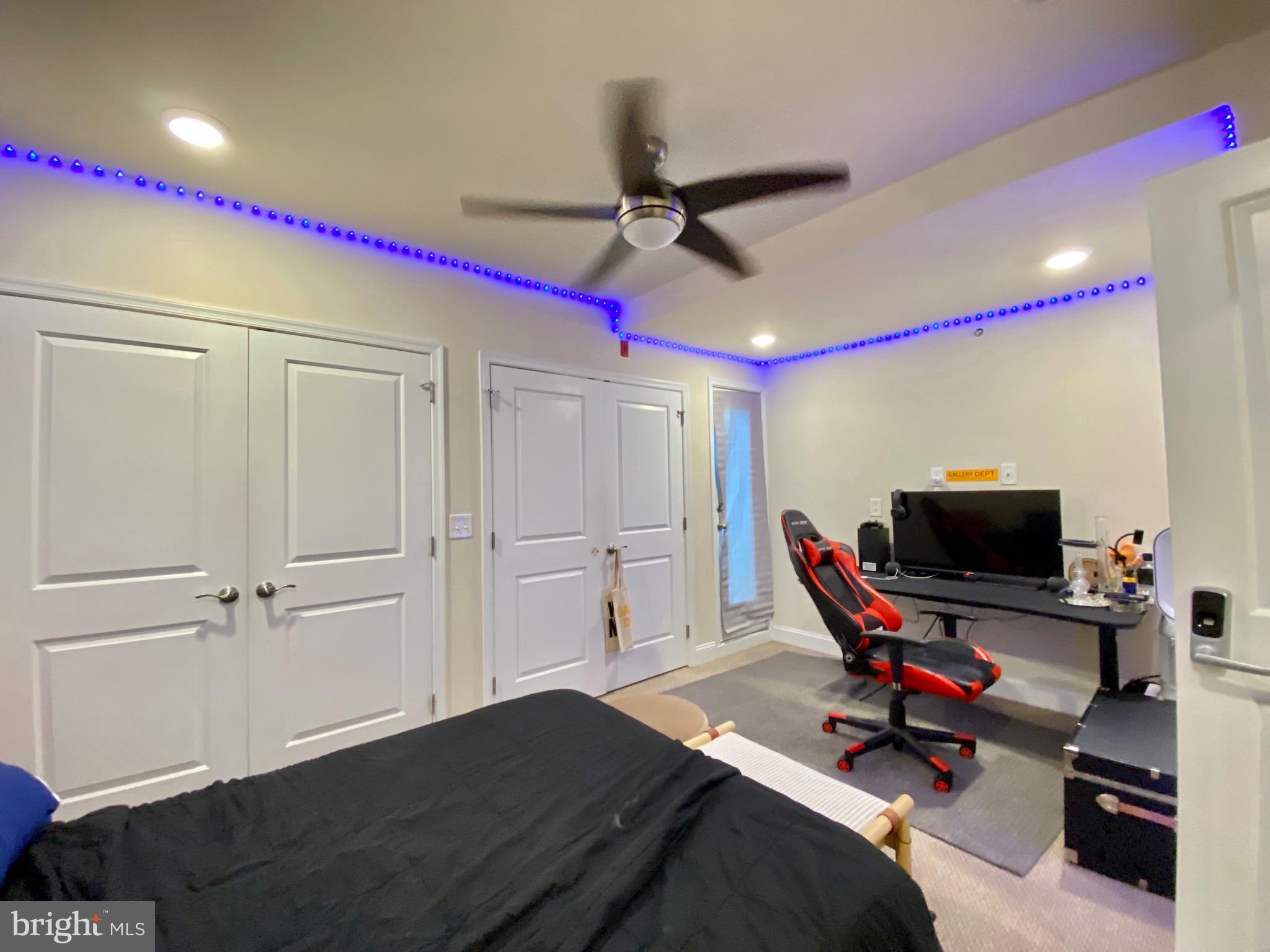 TEMPLE UNIVERSITY - Residential Lease