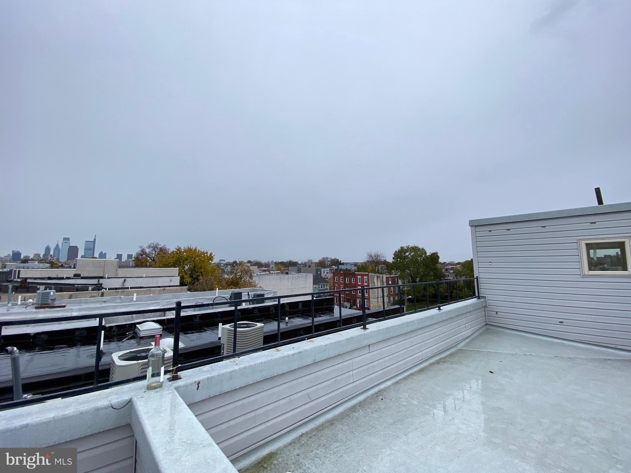 TEMPLE UNIVERSITY - Residential Lease