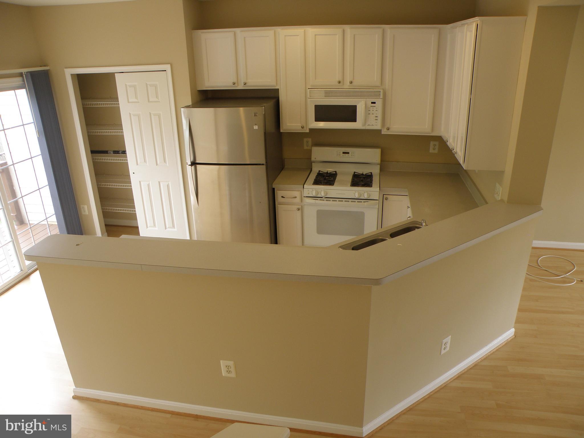 CLOVERHILL - Residential Lease