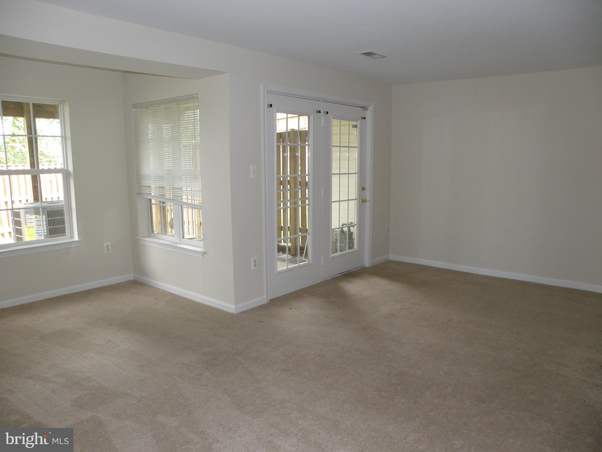 CLOVERHILL - Residential Lease