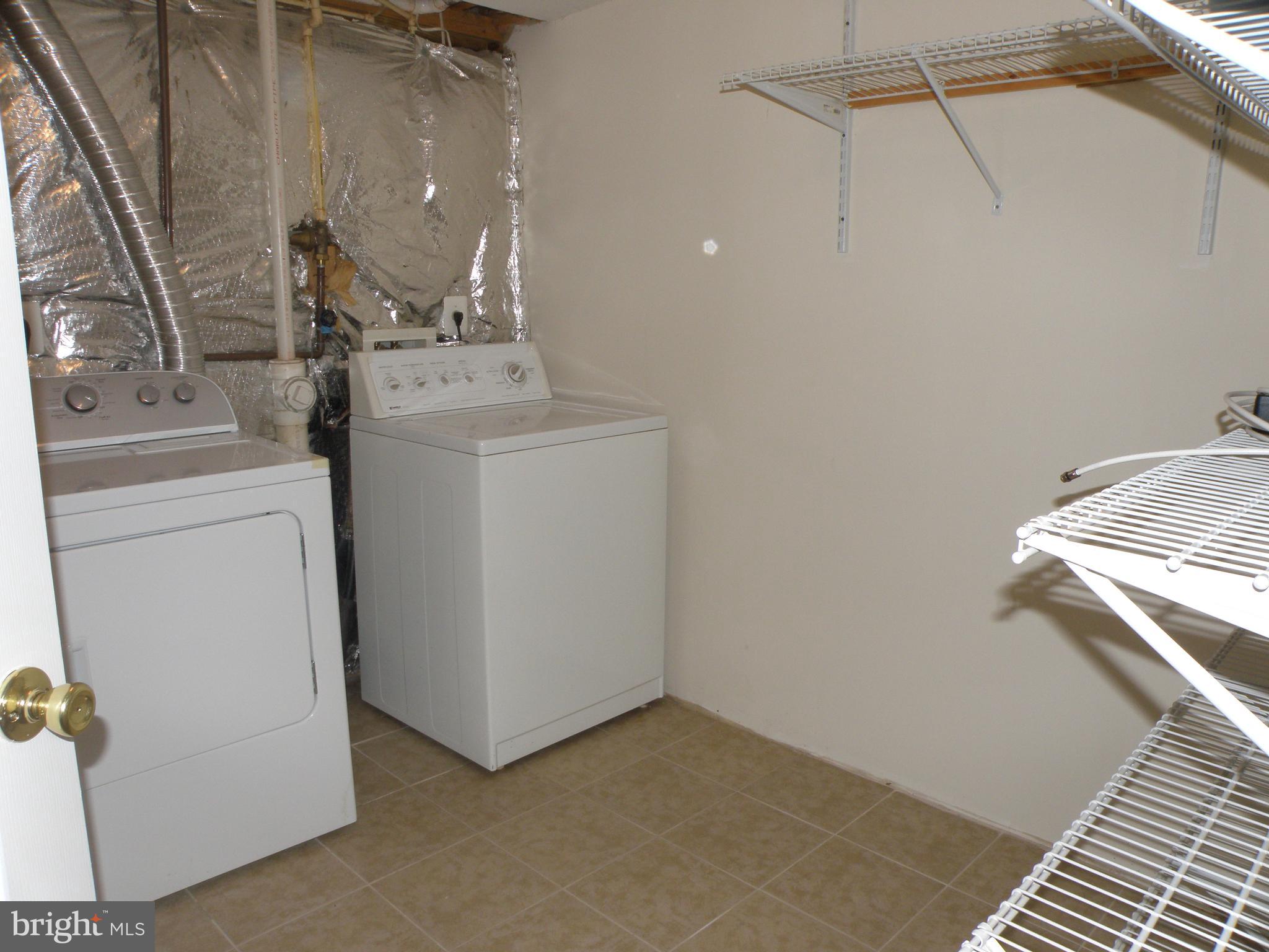 CLOVERHILL - Residential Lease