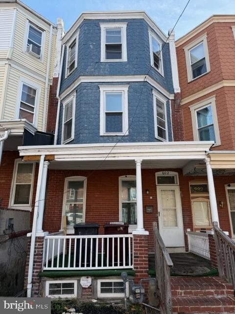 602 N HARRISON STREET