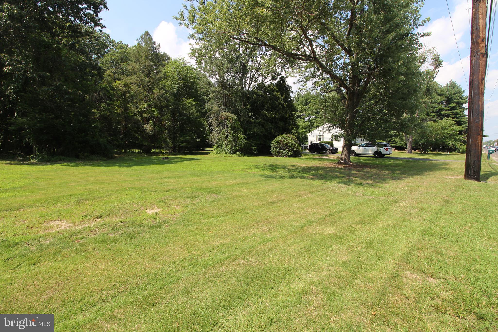 521 SICKLERVILLE ROAD
