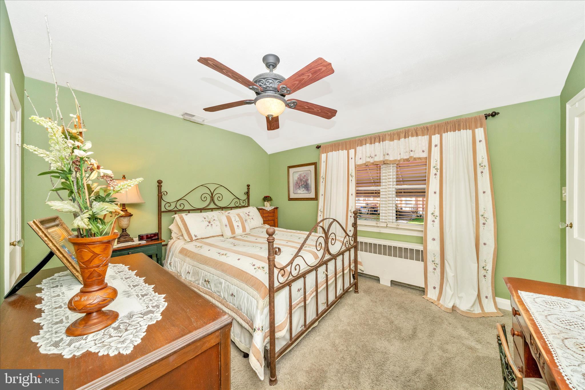 OAKLEE VILLAGE - Residential