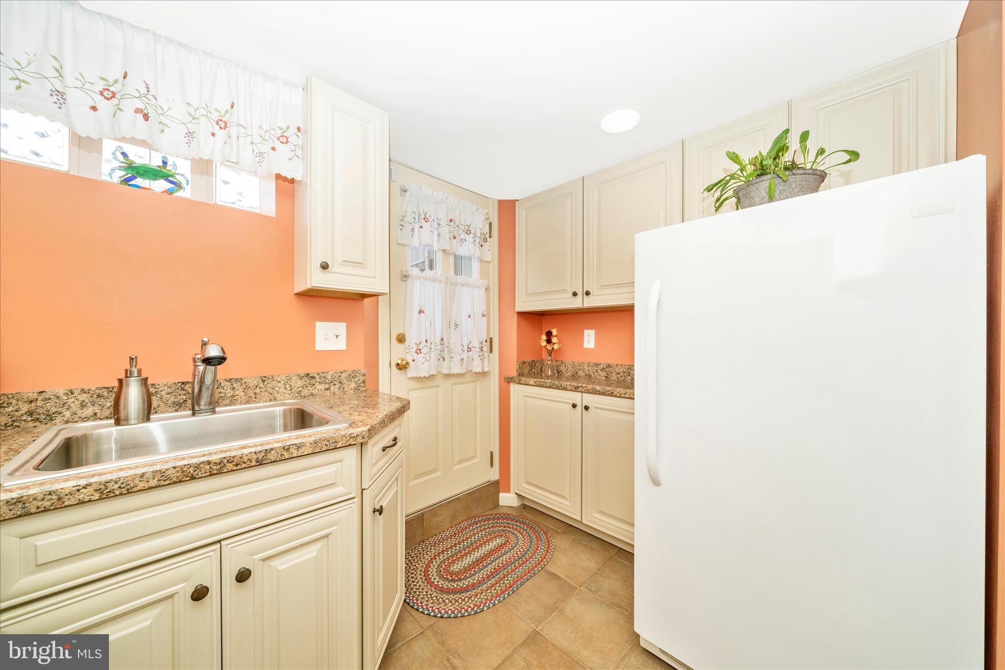 OAKLEE VILLAGE - Residential