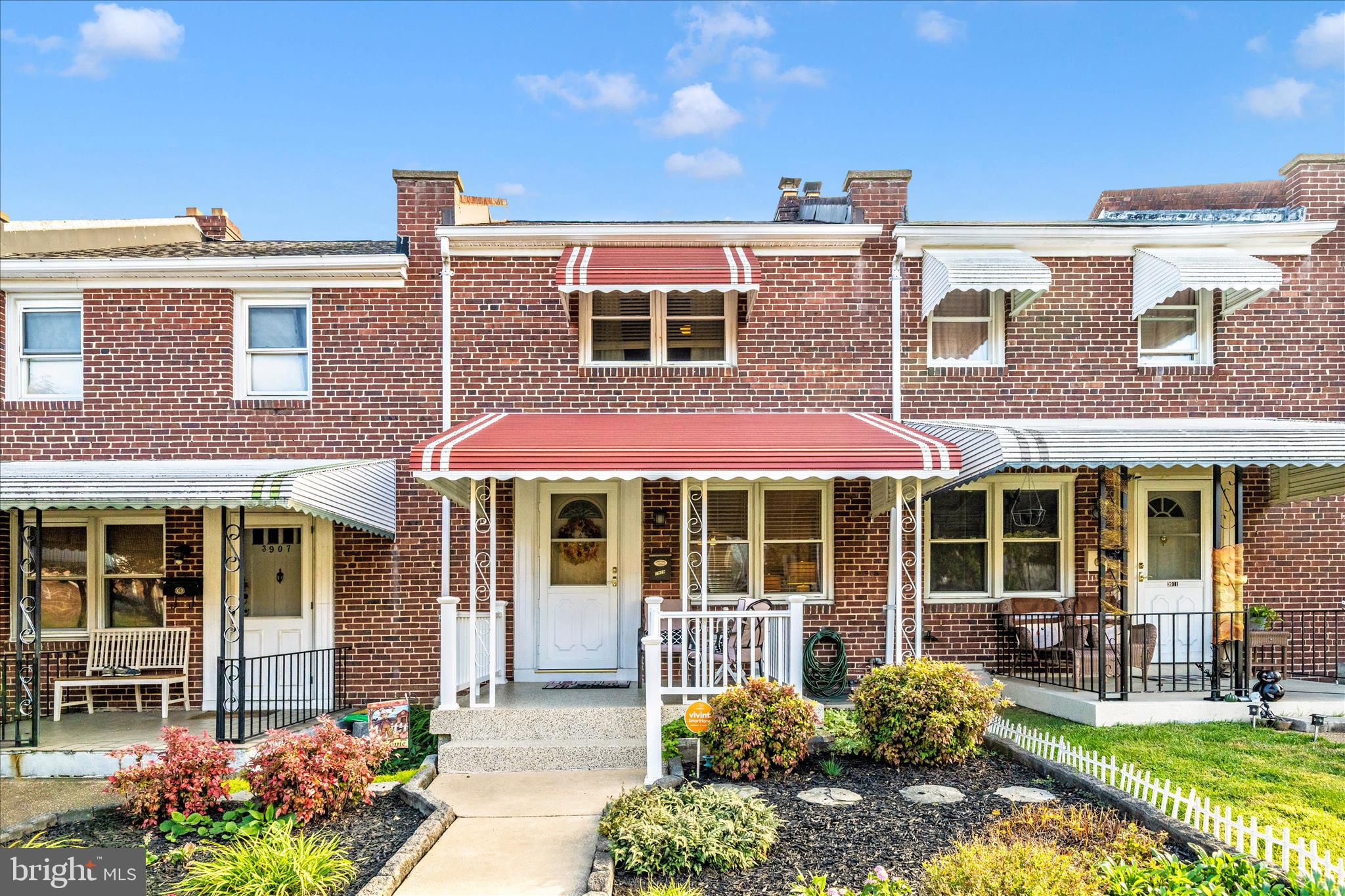 OAKLEE VILLAGE - Residential