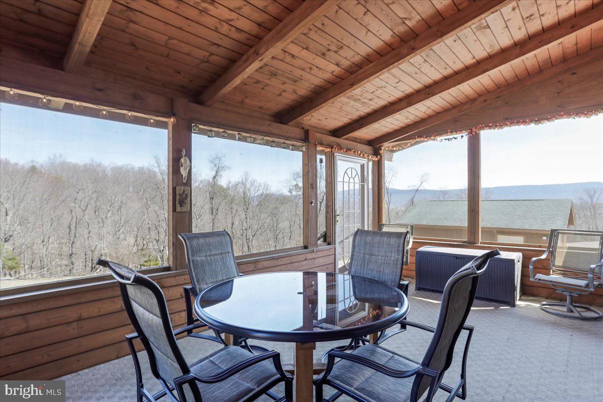 GRETCHEN ACRES - Residential