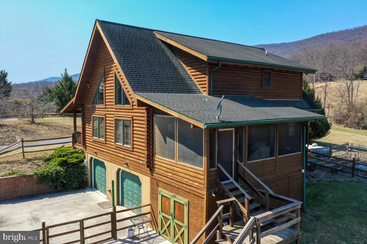 GRETCHEN ACRES - Residential