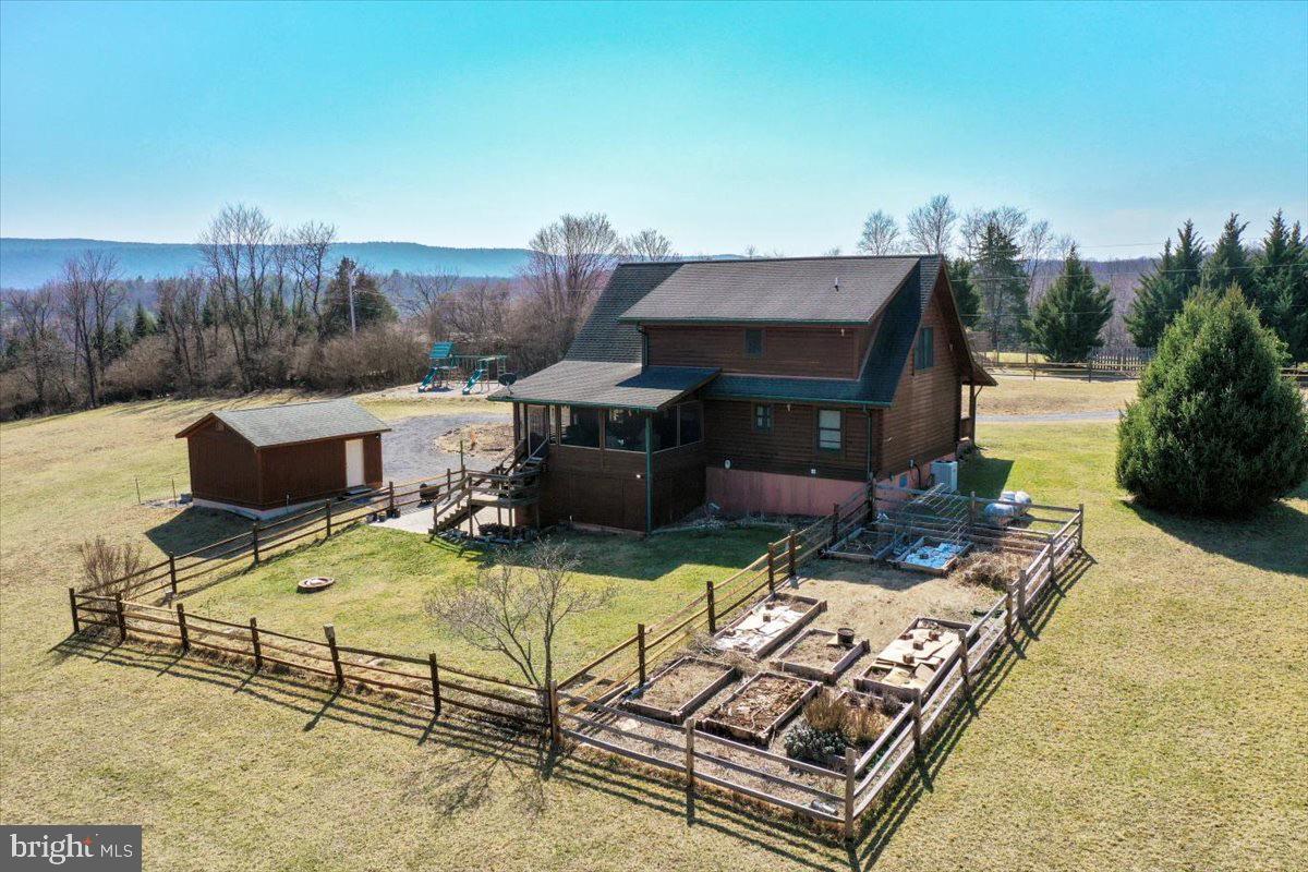 GRETCHEN ACRES - Residential