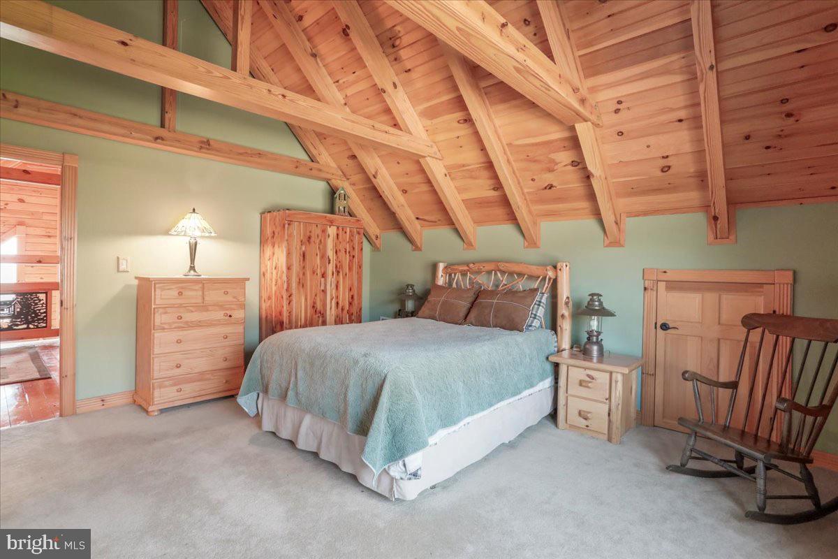 GRETCHEN ACRES - Residential