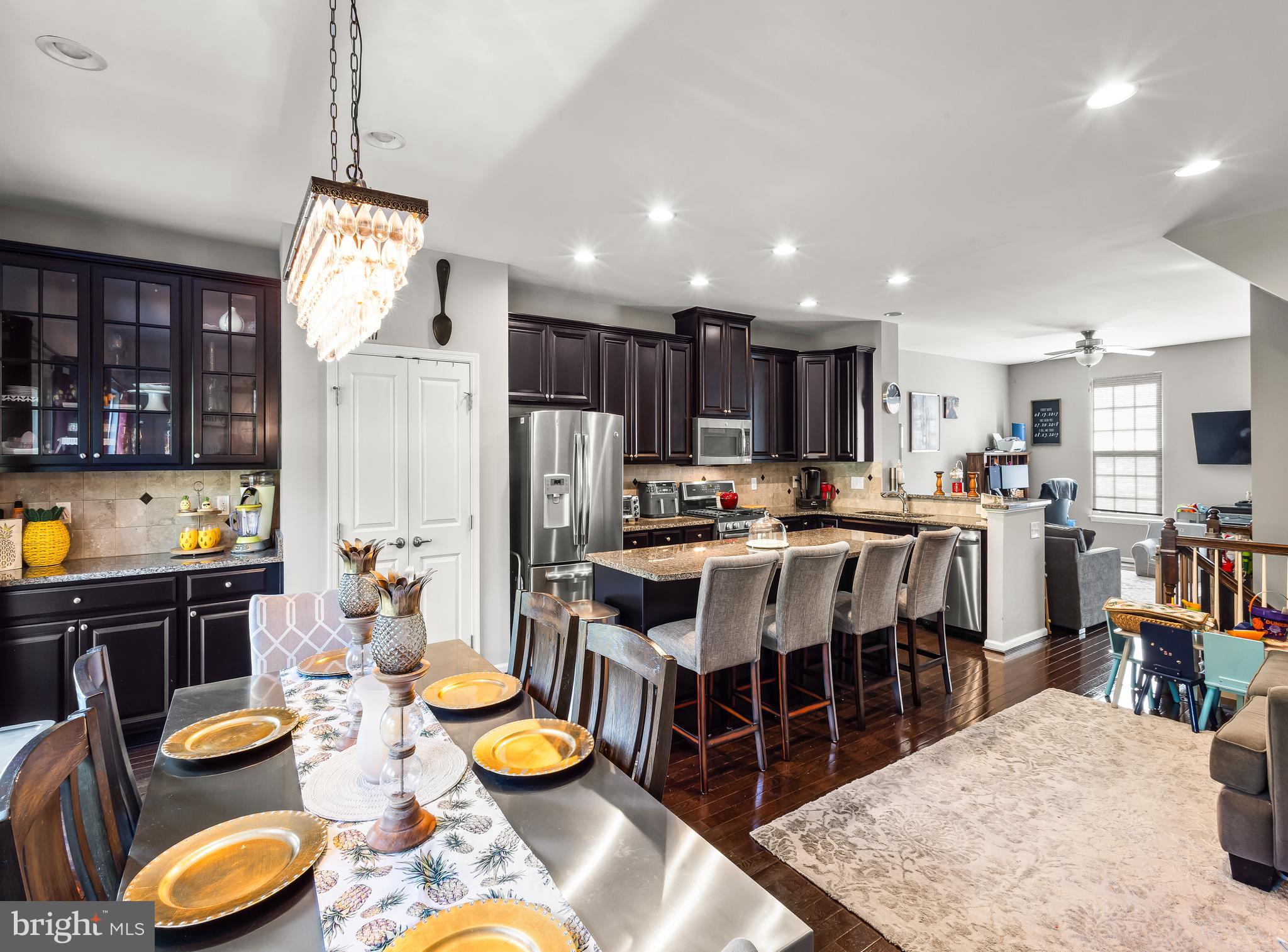 1032 REGENCY PLACE