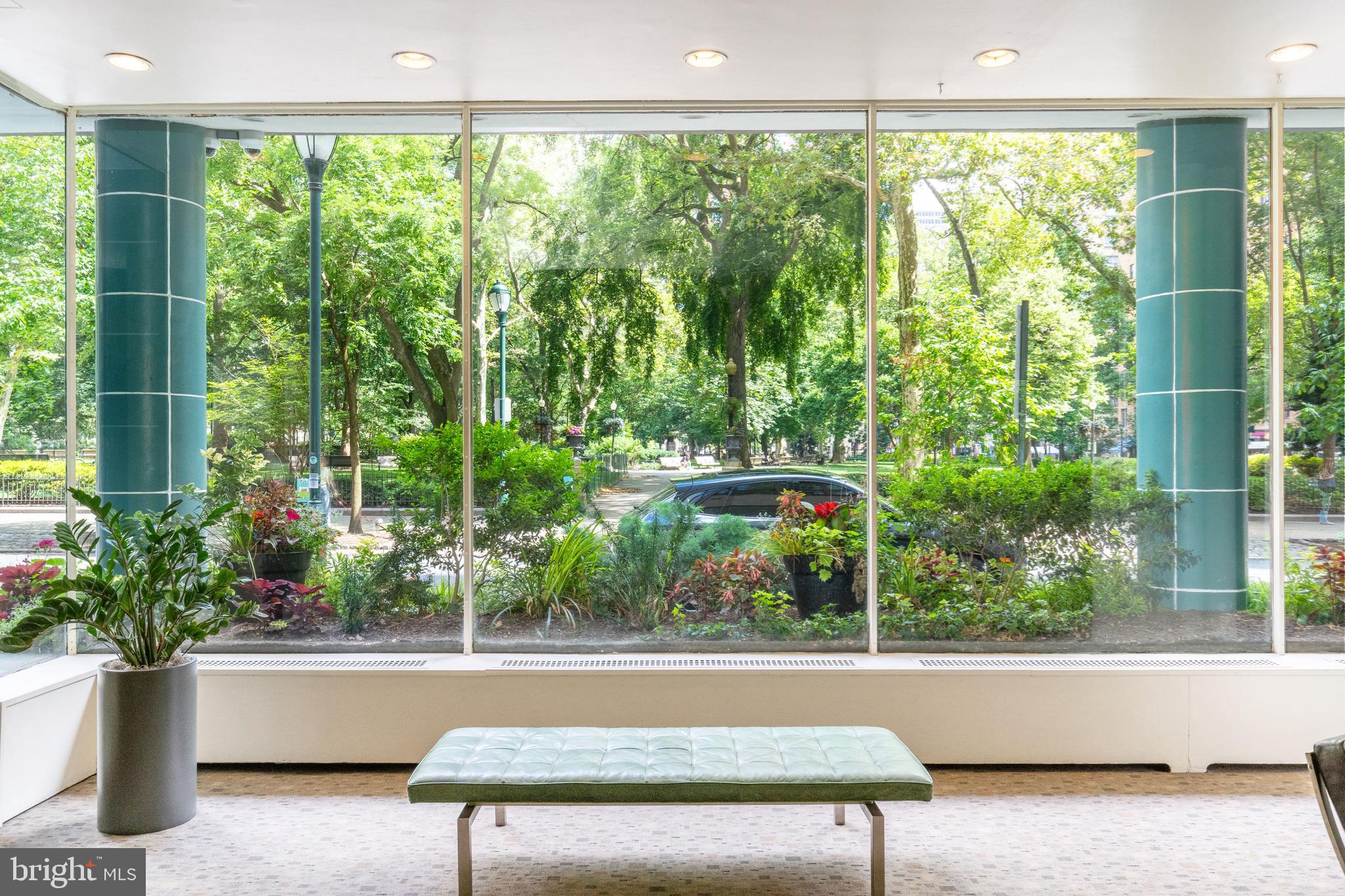 RITTENHOUSE SQUARE - Residential