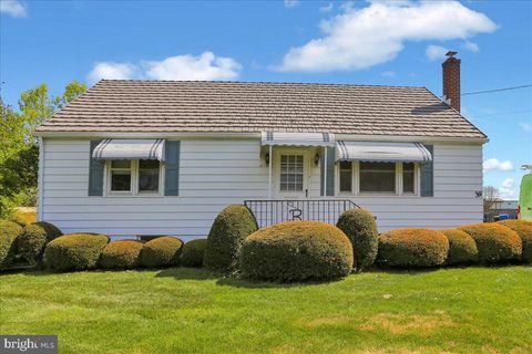 39 S KEMP ROAD KUTZTOWN PA 19530