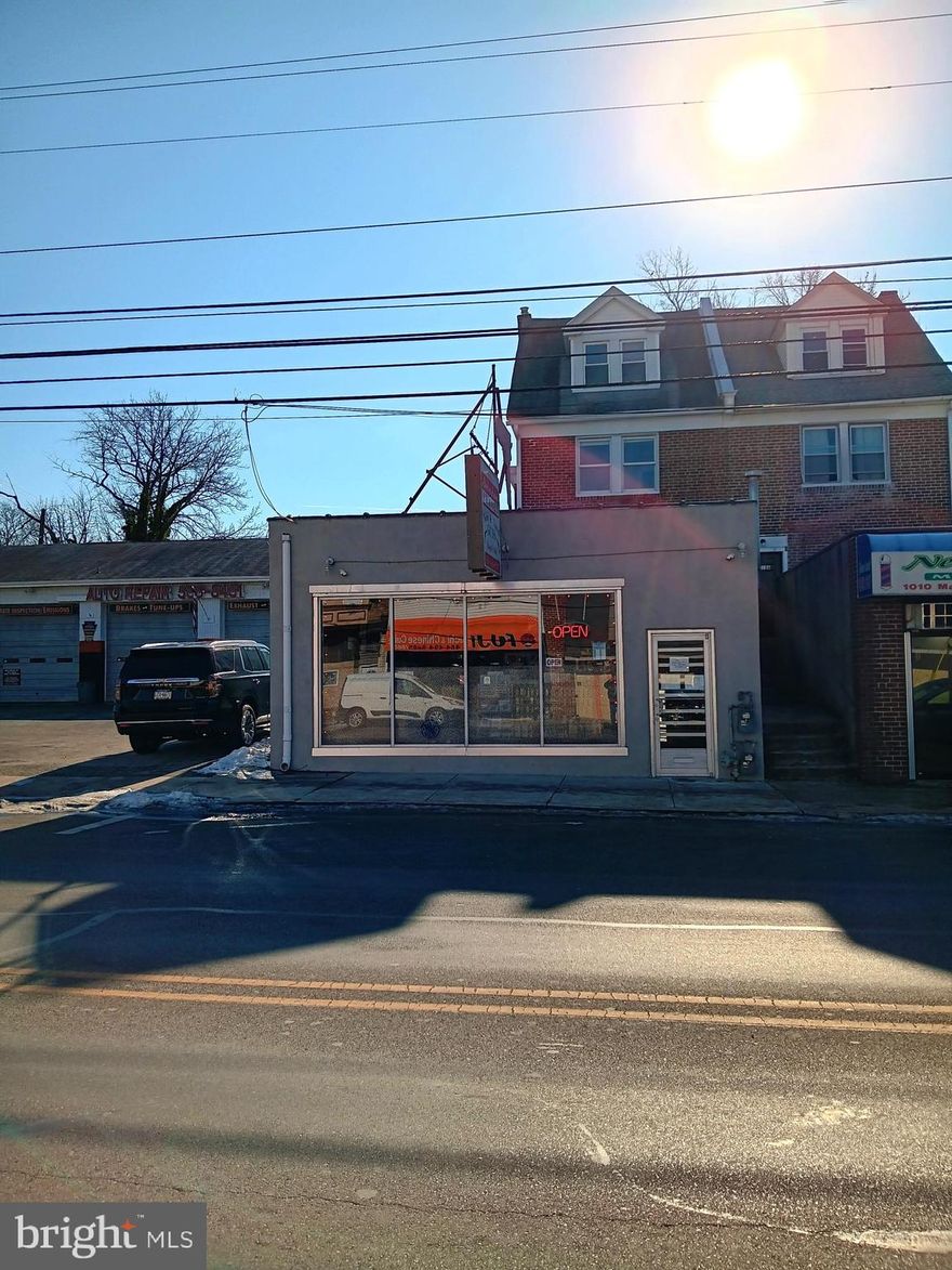 Great investment opportunity in the heart of Collingdale on heavily traveled MacDade Blvd. Active store front on the ground floor commercial space plus a large twin 3/4-bedroom house upstairs rent ready for $1700/month. Live upstairs and run your business downstairs or work downstairs and supplement your mortgage by renting upstairs. It can be a hair/nail salon; or office or even a food place Turnkey, property with 2 parking spaces in the rear that also makes for a great pure investment to add to your portfolio. Setpa bus and trolley out front of the property. This versatile property offers both commercial and residential potential, making it ideal for investors or owner-occupants looking to maximize income. Commercial space has a powder room and access to a full-size basement with great ceiling height for storage or additional workspace. This property offers excellent visibility, ample foot traffic, and proximity to other retail and residential spaces