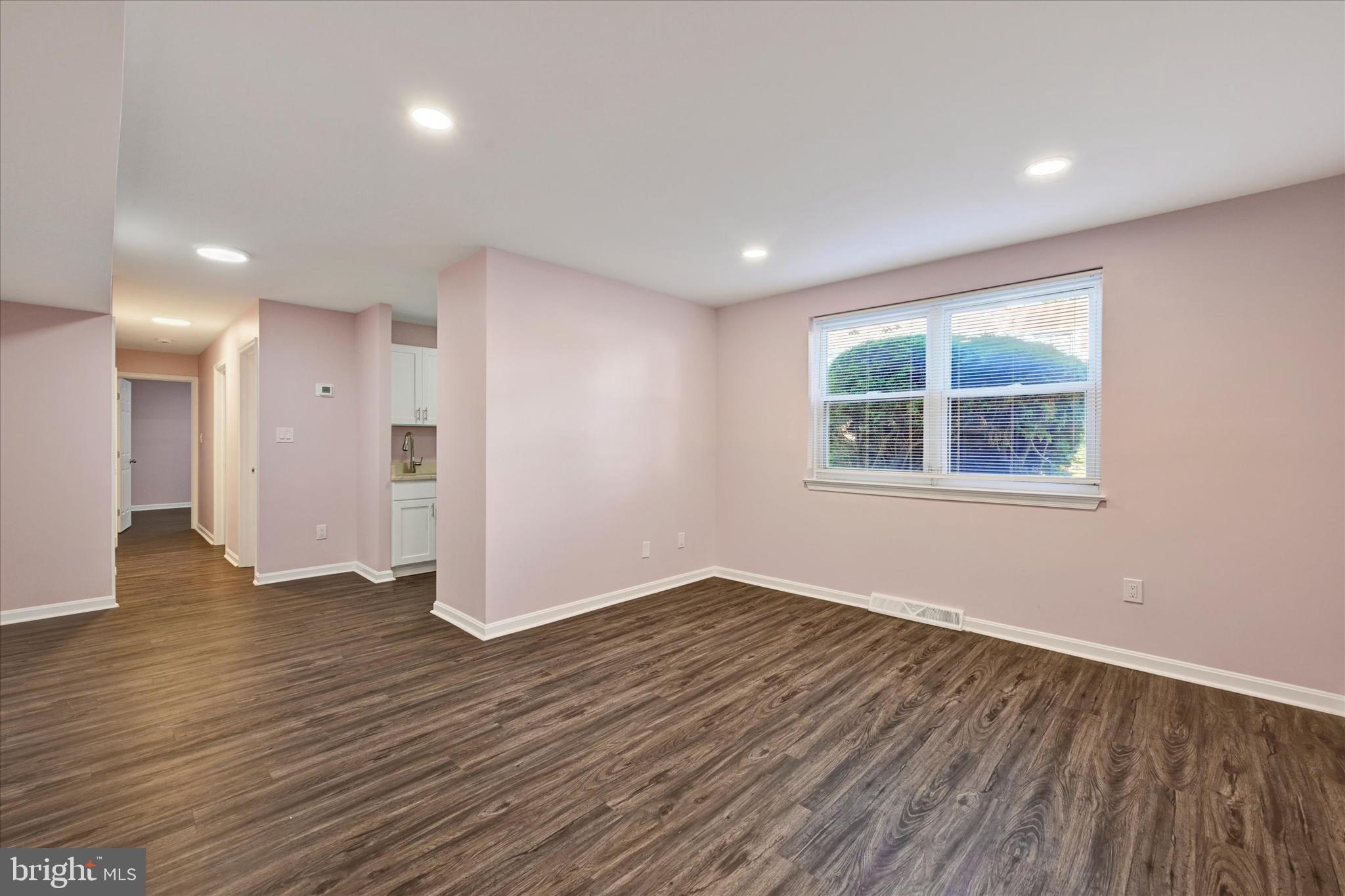 4411 FALLS BRIDGE DRIVE L