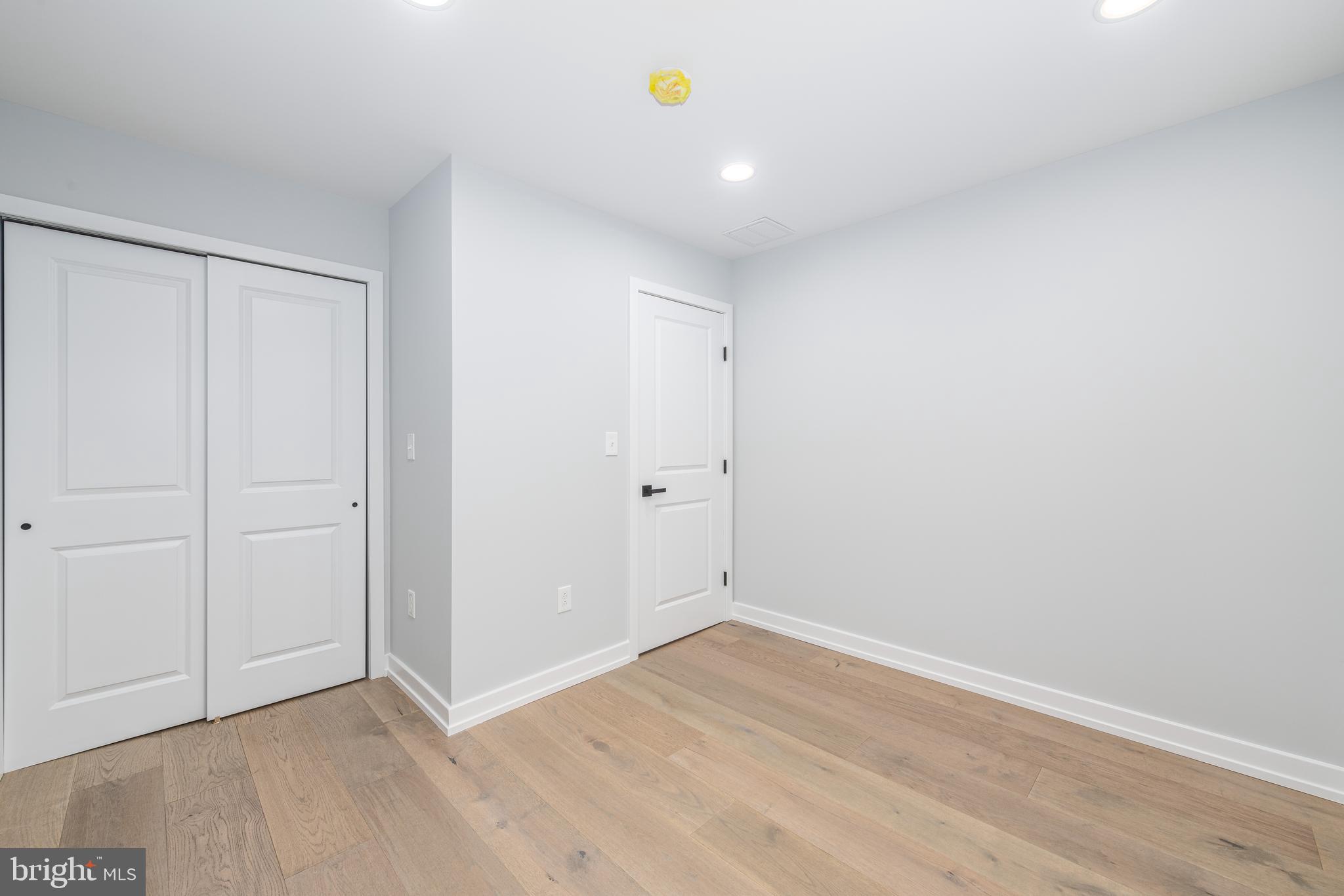 PASSYUNK SQUARE - Residential