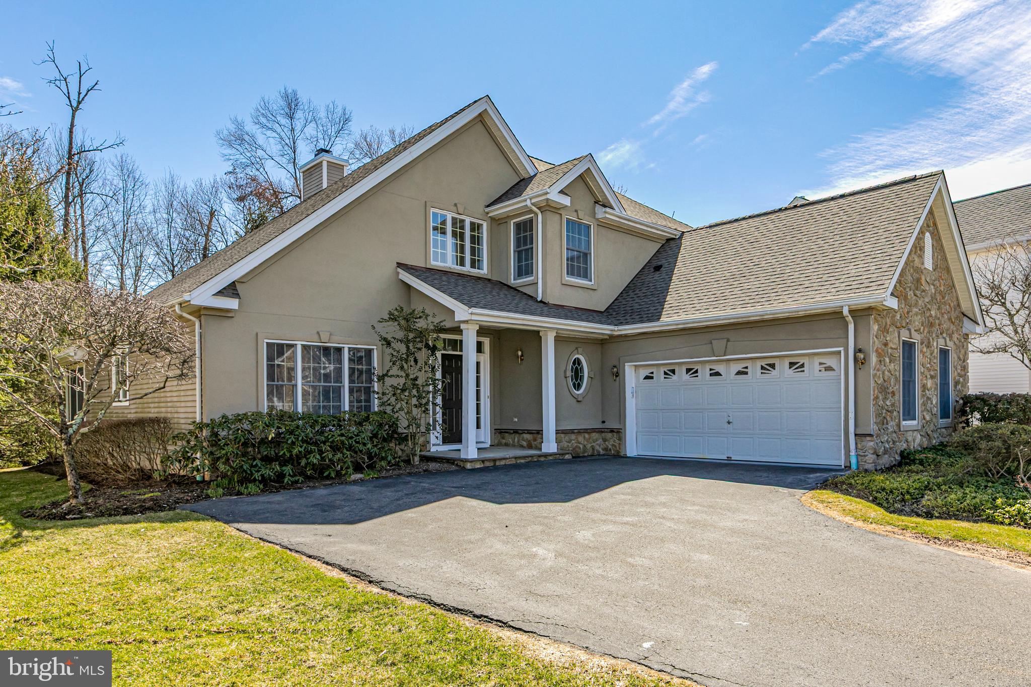 15 BETHPAGE DRIVE