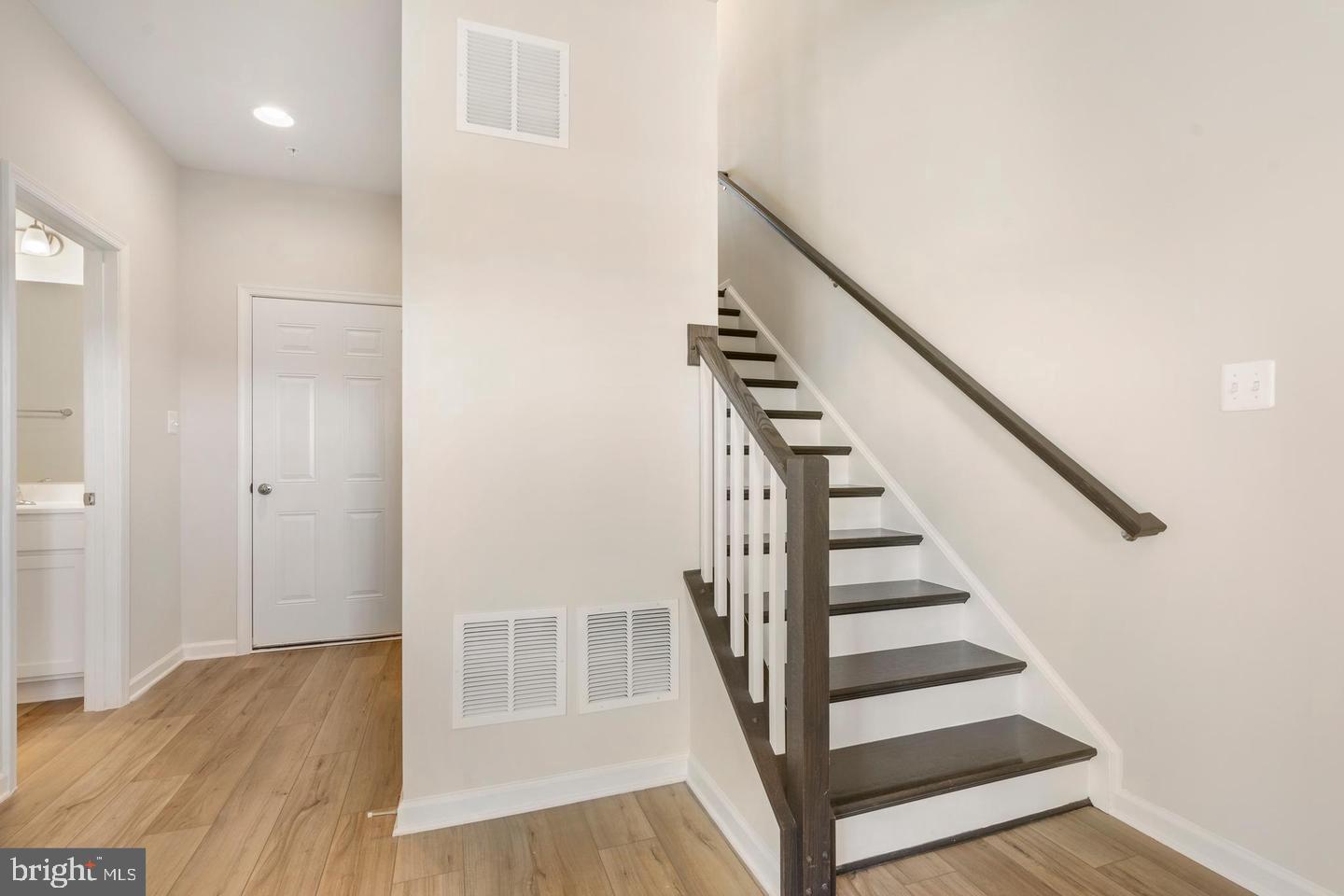 DOWNTOWN FREDERICK - Residential Lease