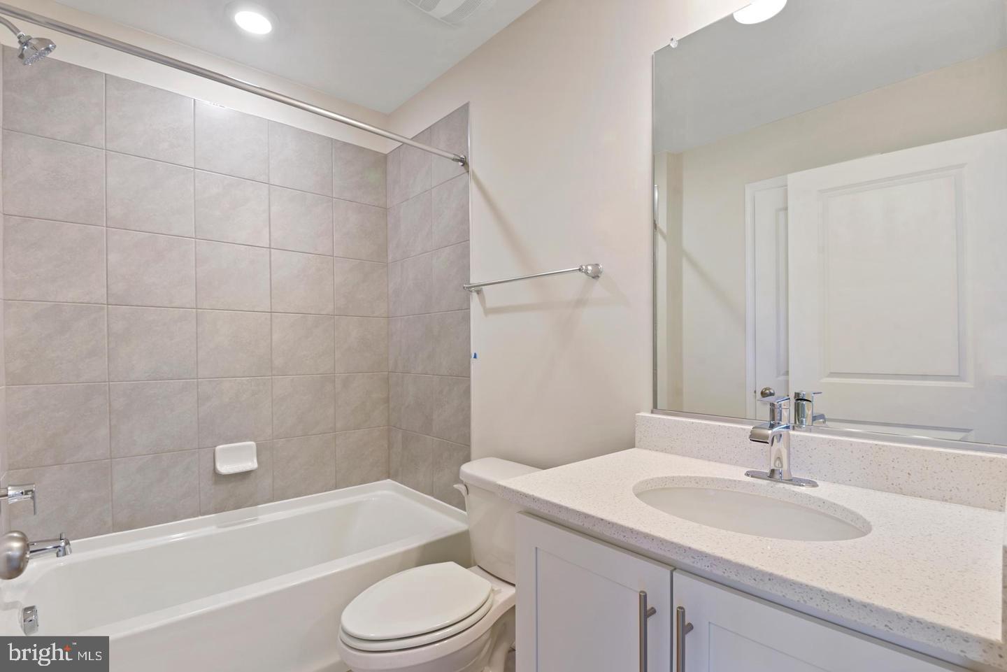 DOWNTOWN FREDERICK - Residential Lease