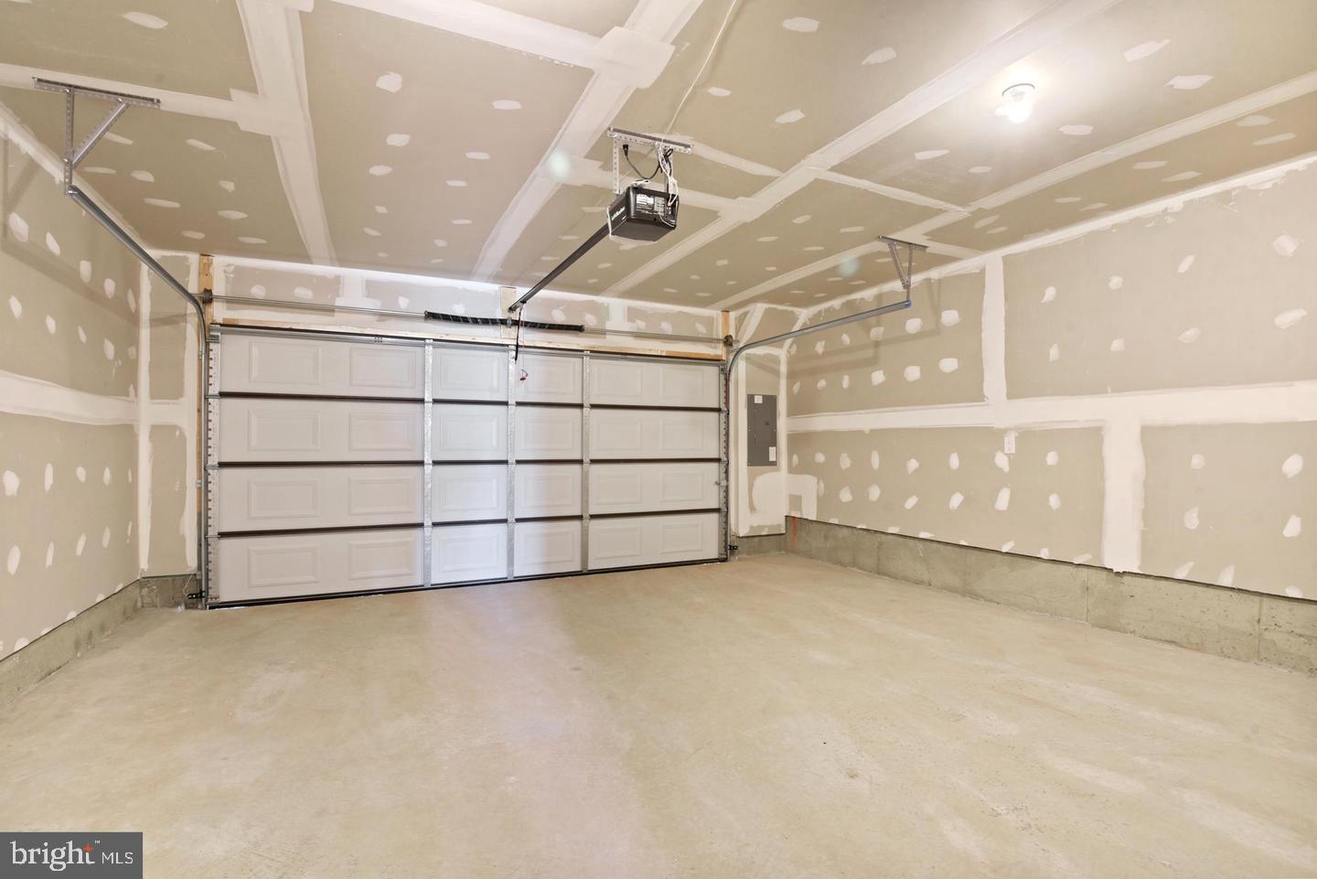 DOWNTOWN FREDERICK - Residential Lease