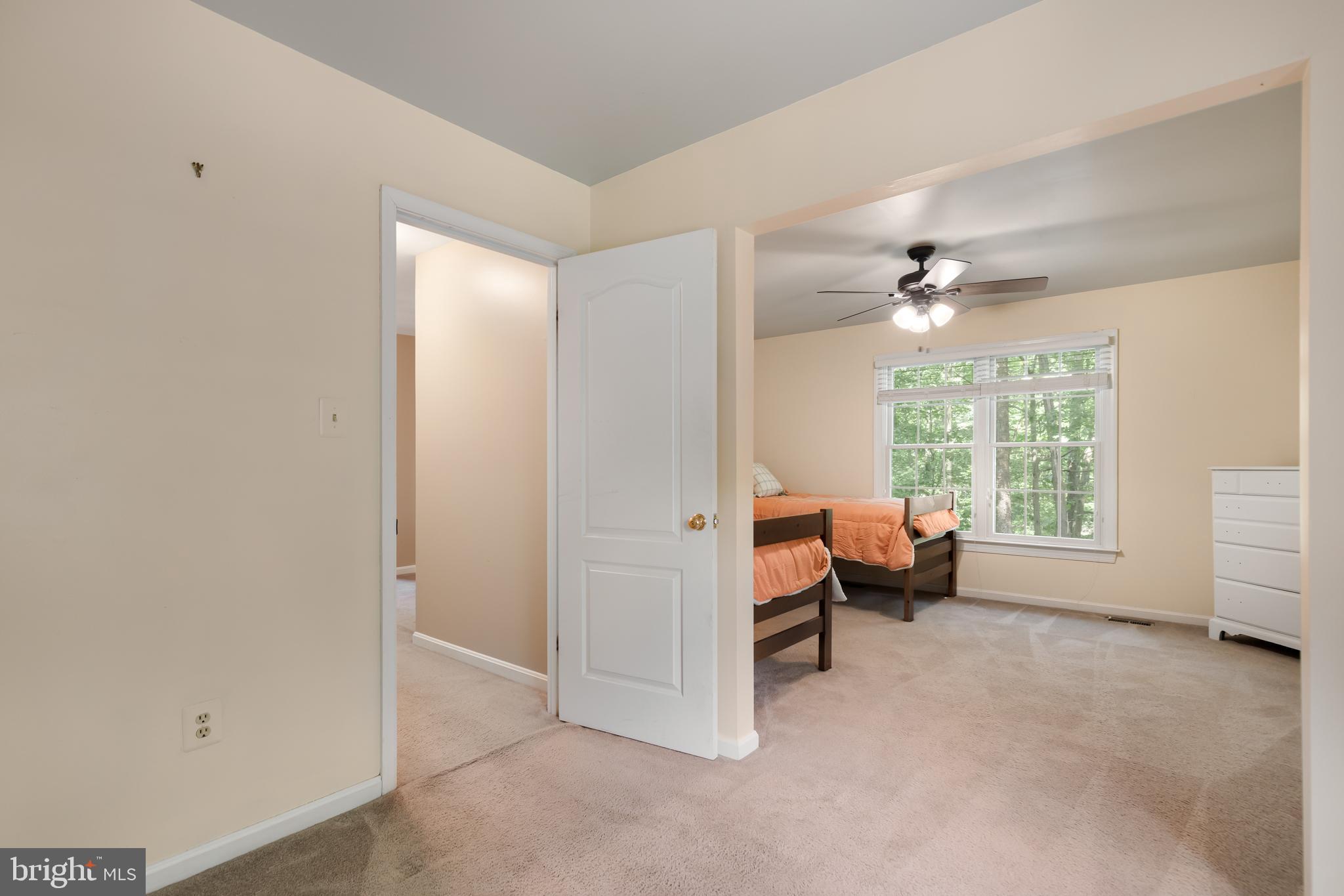 NORTH RED OAK (WEST) - Residential