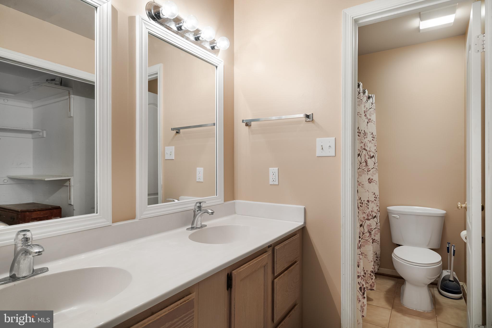 NORTH RED OAK (WEST) - Residential