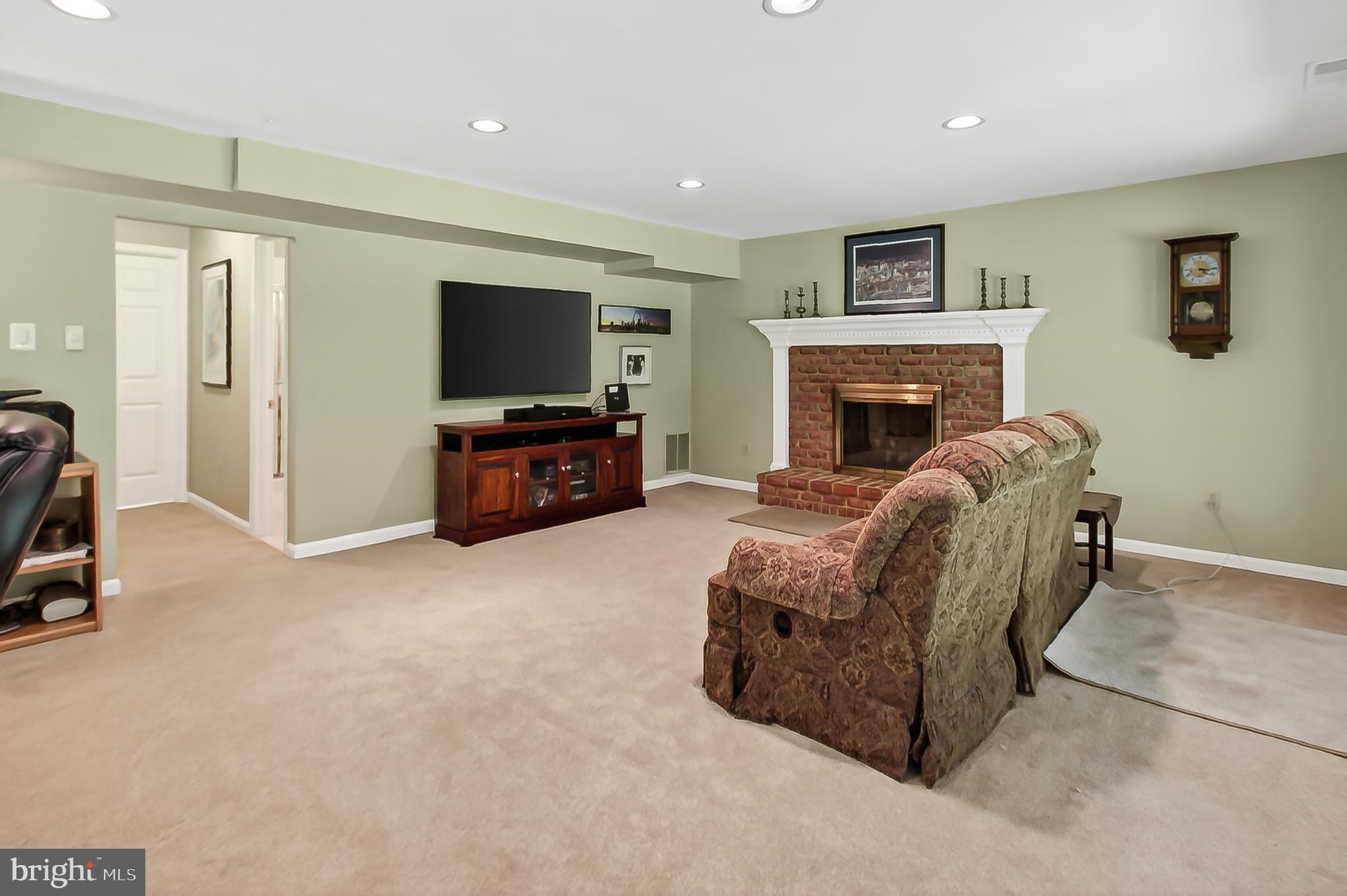 COPELAND POND - Residential