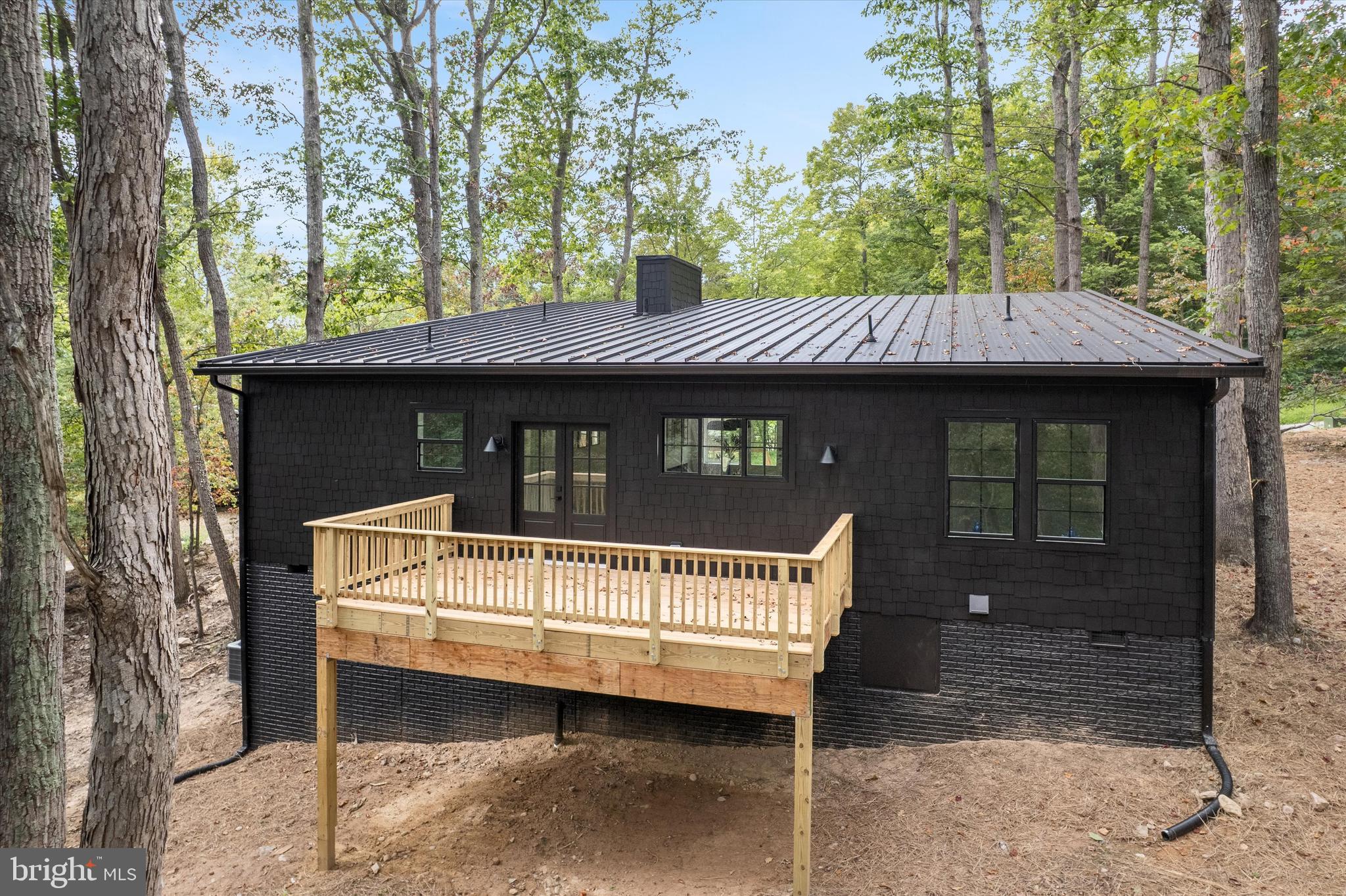 RIVER VIEW PARK - Residential