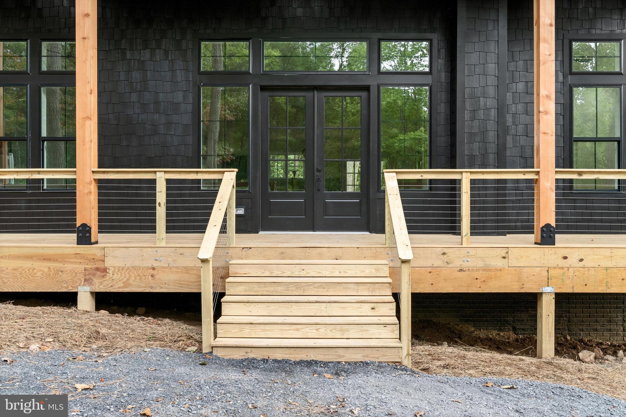 RIVER VIEW PARK - Residential