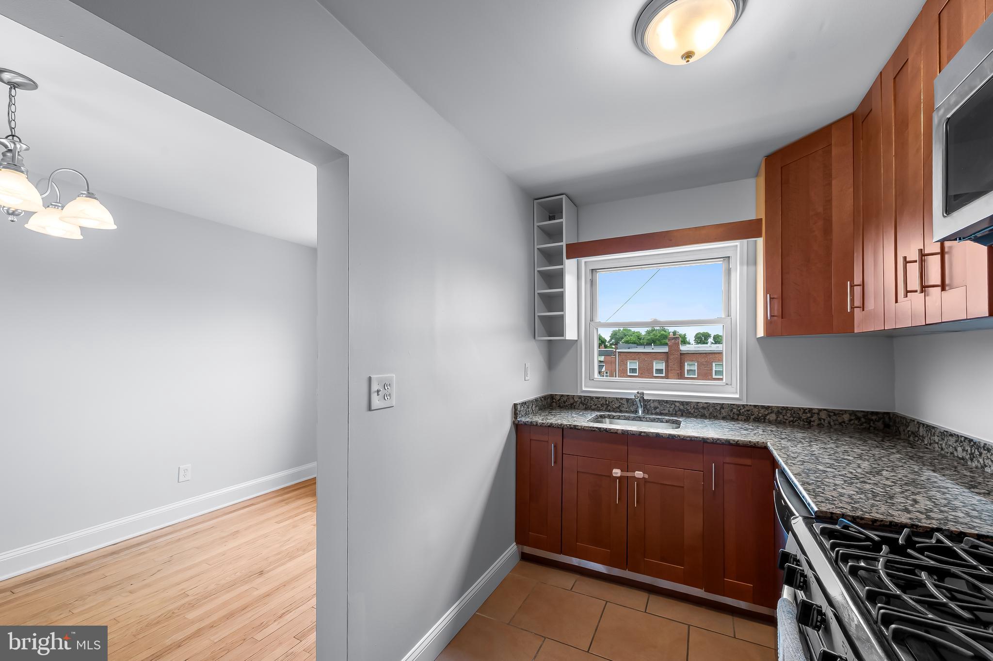 MEDFIELD - Residential