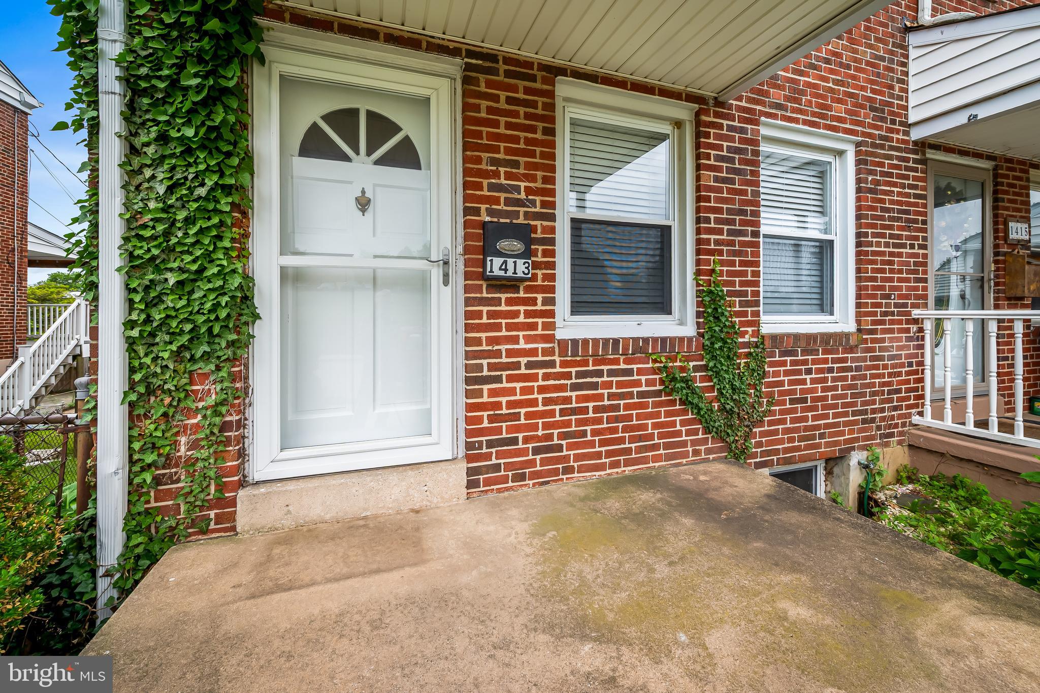 MEDFIELD - Residential