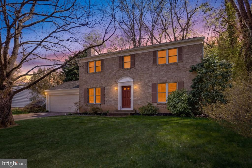 Photo of 8625 Ordinary Way, ANNANDALE, VA 22003 (MLS # VAFX2297014)