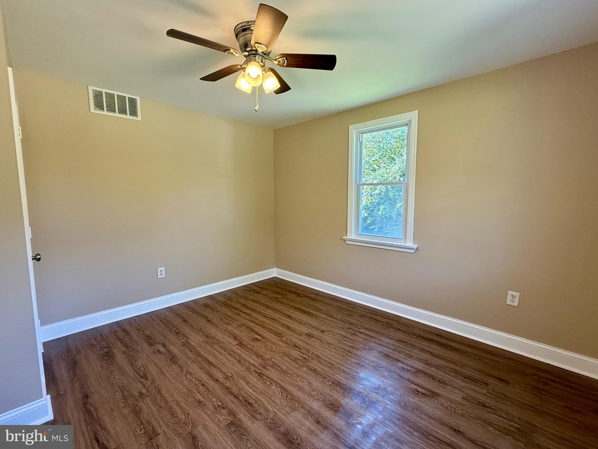 INDIAN HEAD - Residential