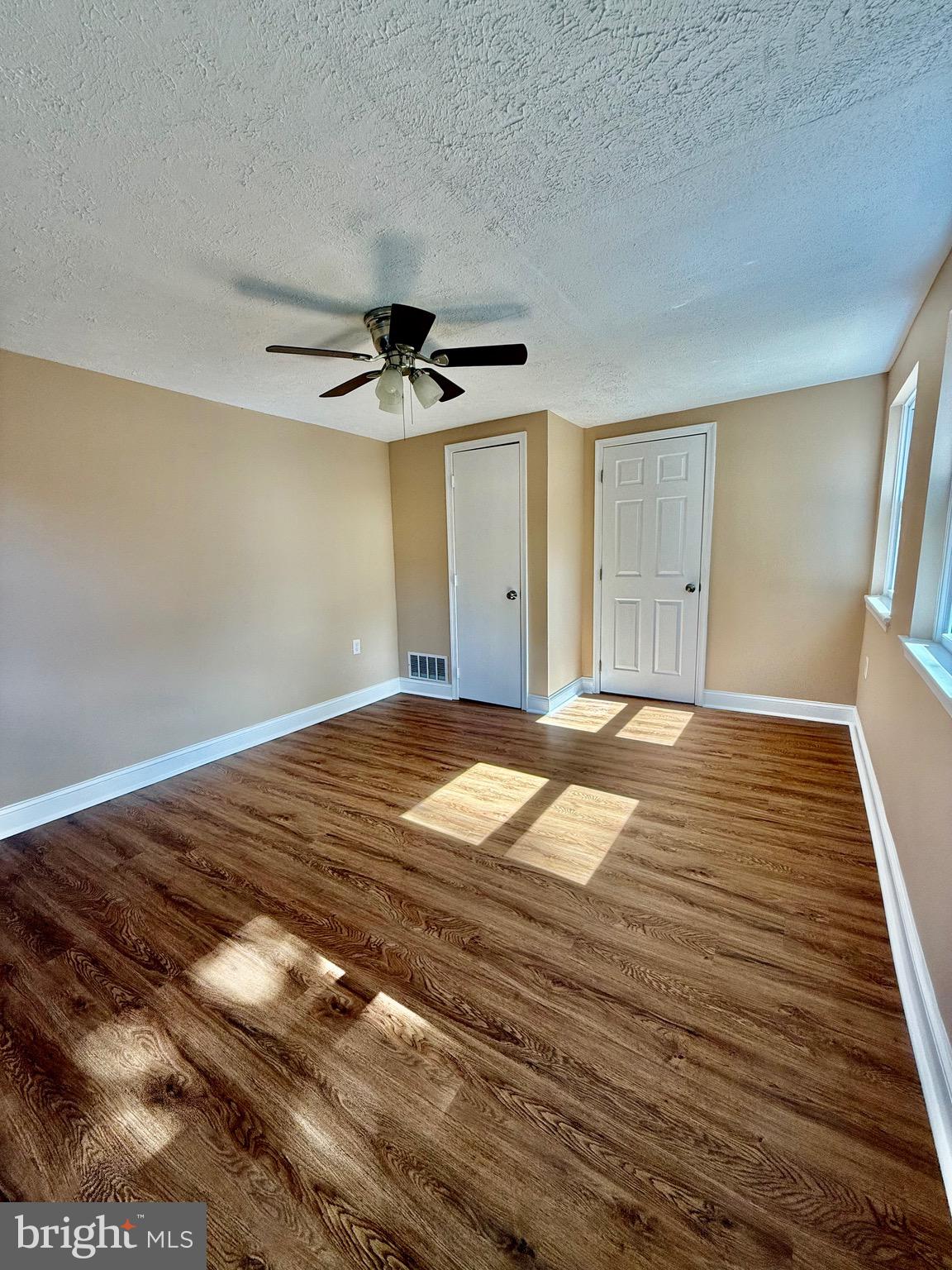 INDIAN HEAD - Residential