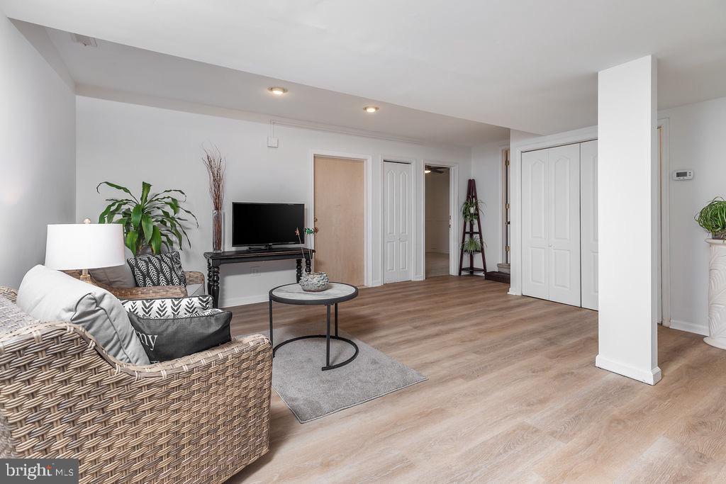 OCEAN PINES - SEABRIGHT - Residential