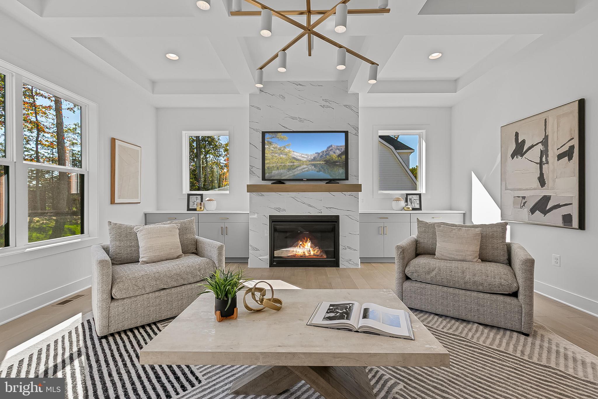 OCCOQUAN OVERLOOK - Residential