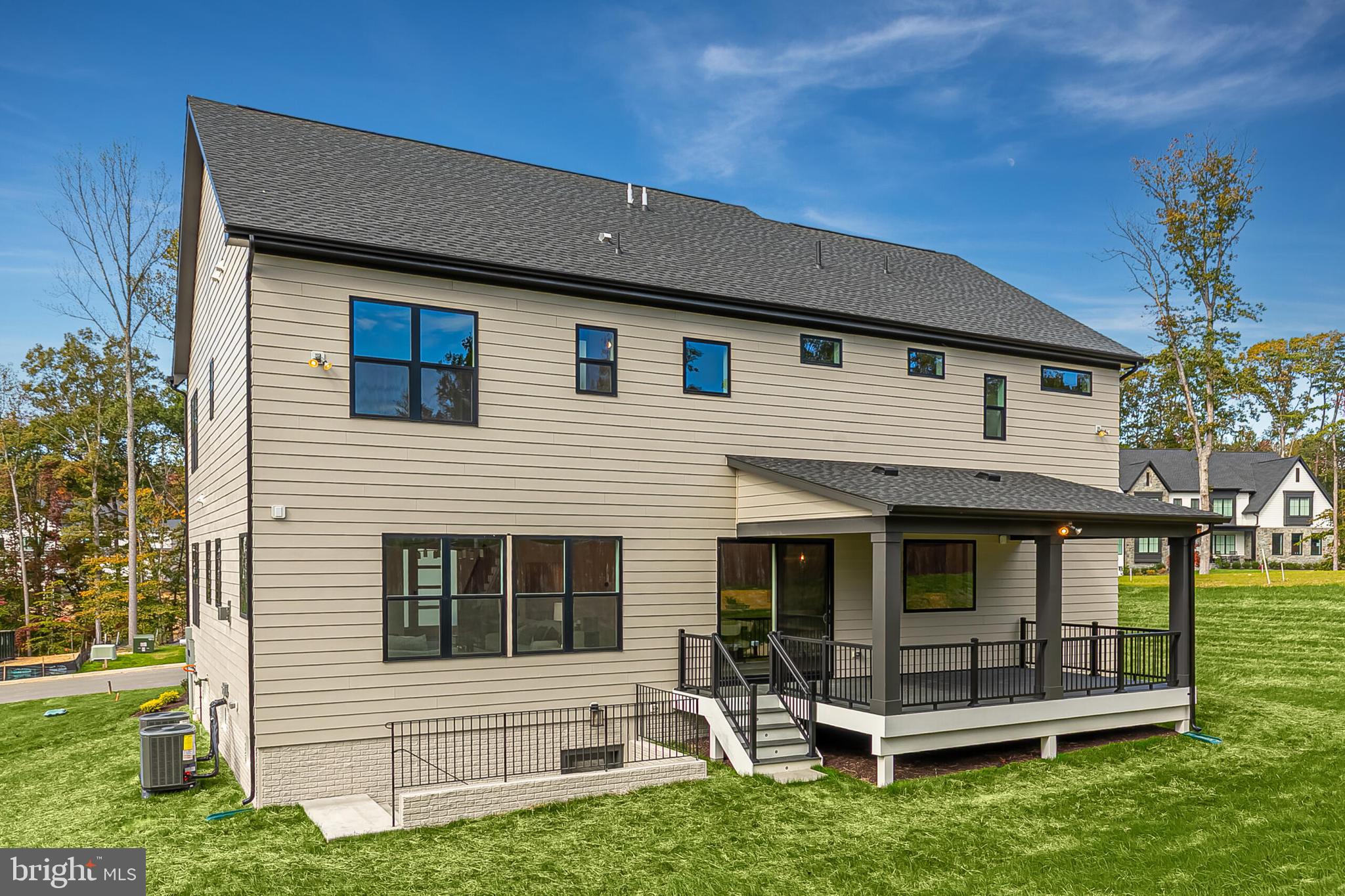 OCCOQUAN OVERLOOK - Residential