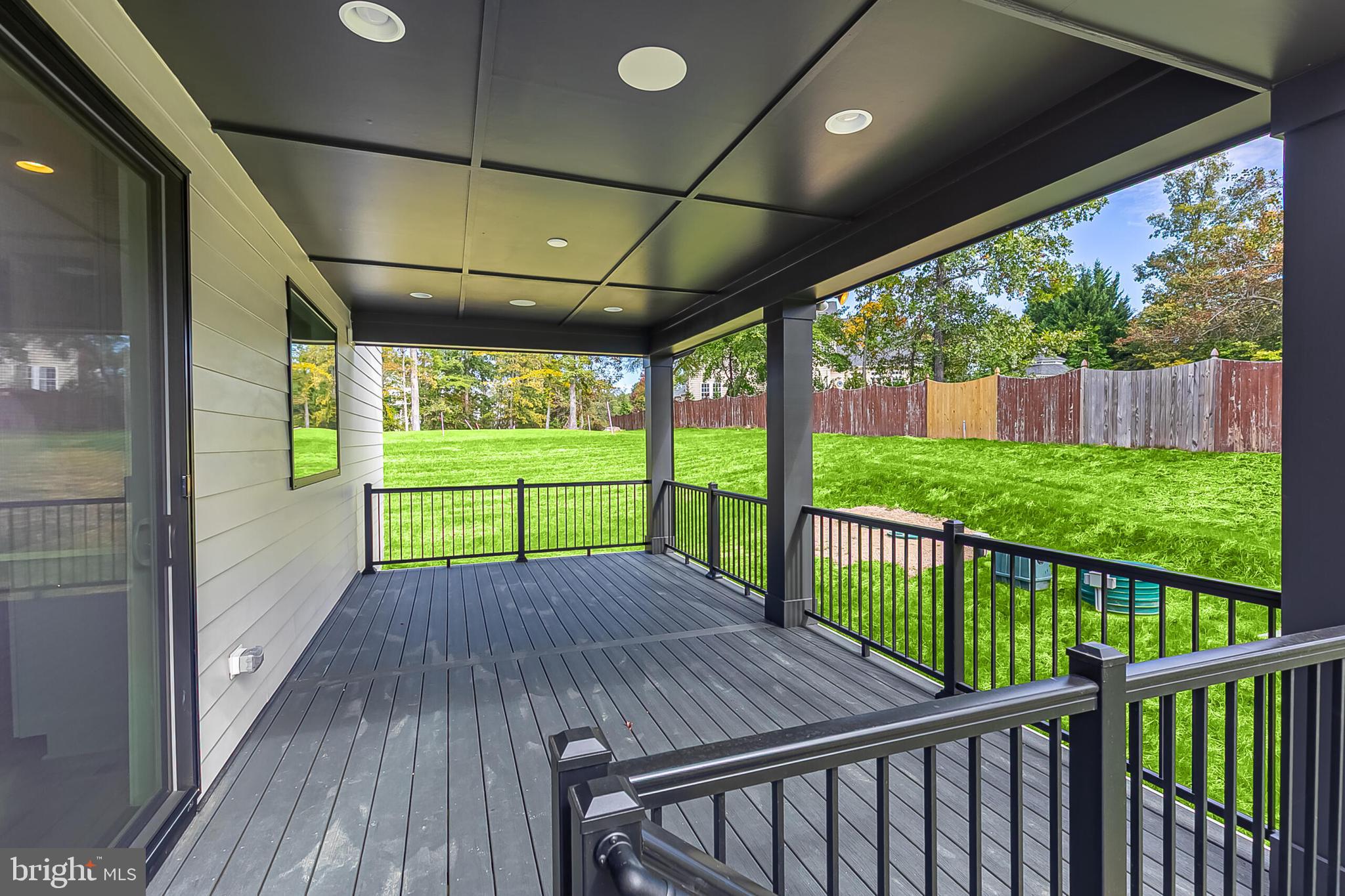 OCCOQUAN OVERLOOK - Residential