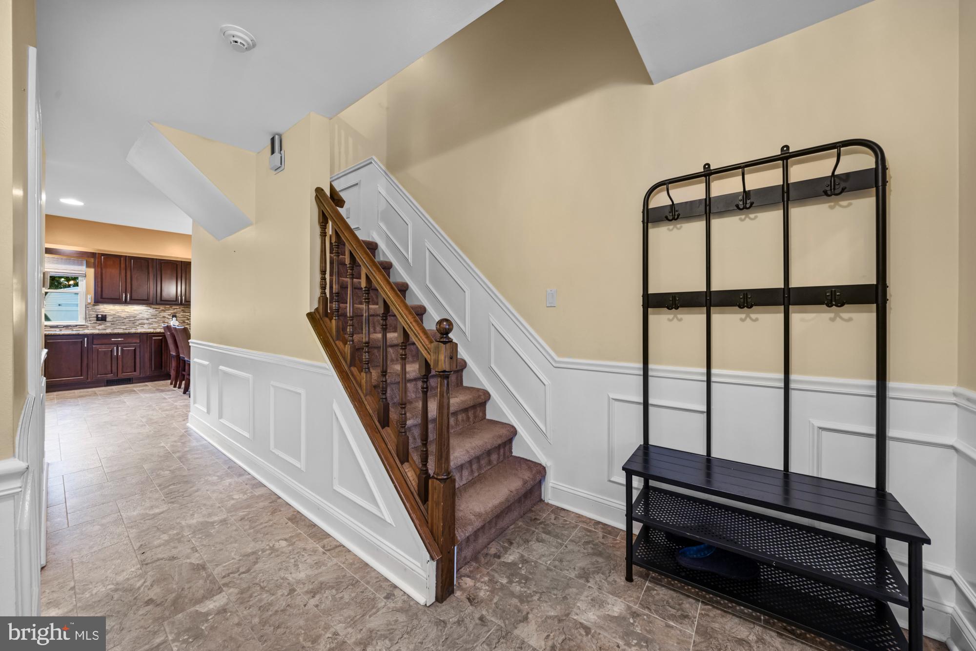 409 SEDGWICK LANE