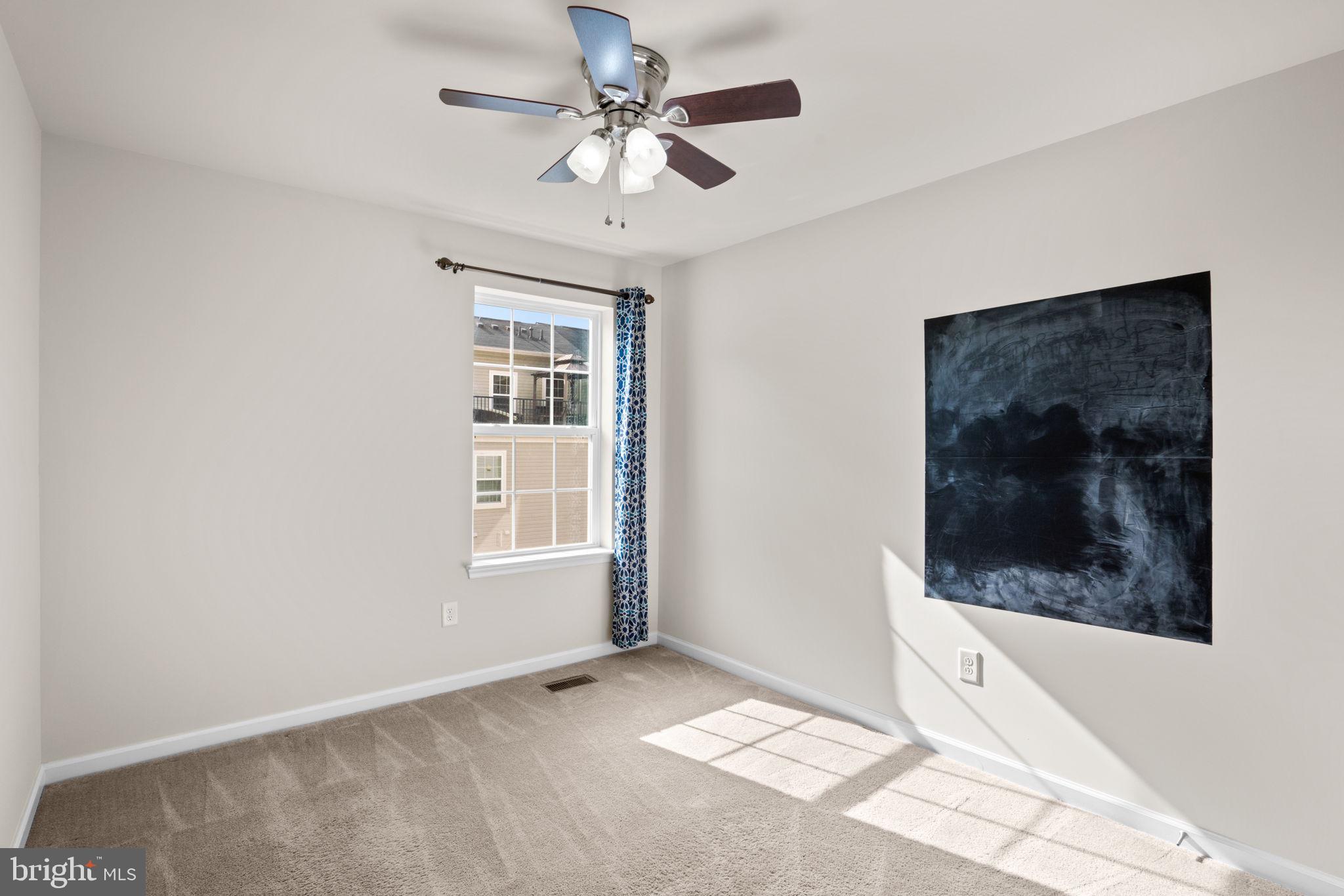 BLUE STREAM - Residential Lease