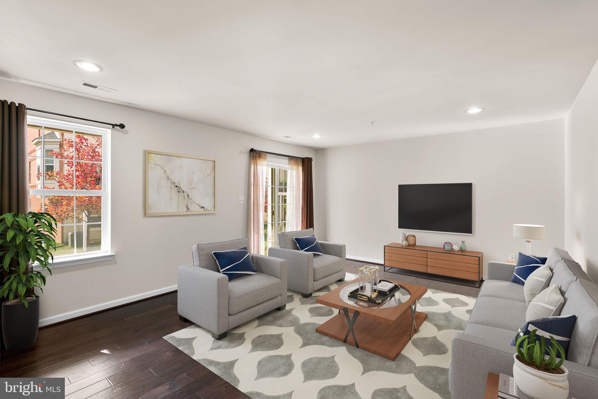 BLUE STREAM - Residential Lease