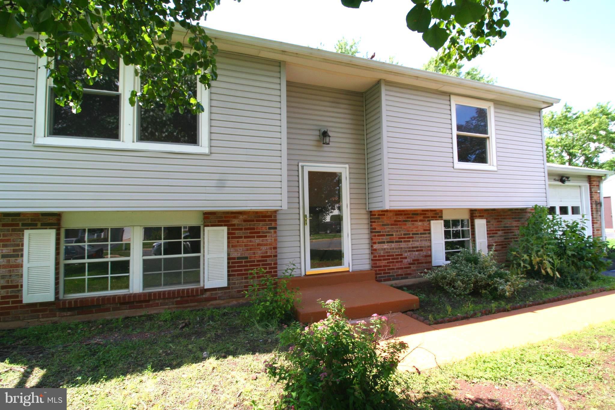 STERLING - Residential Lease