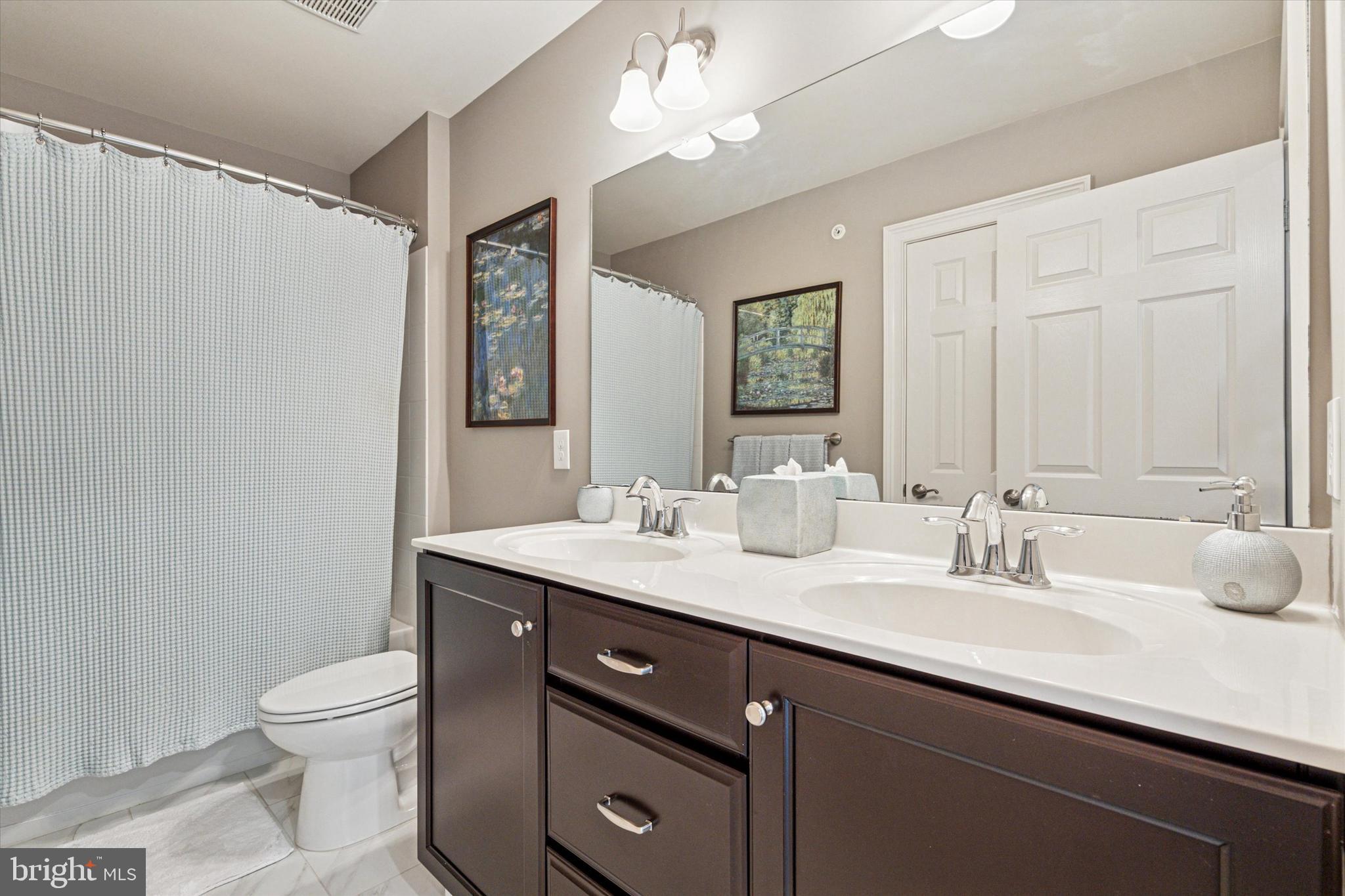 SILVER MAPLE FARM - Residential