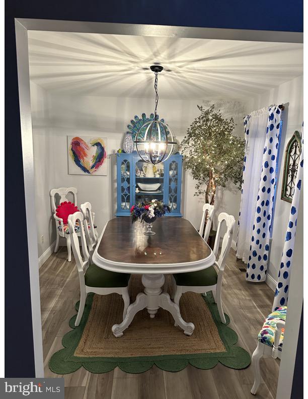 CETRONIA - Residential