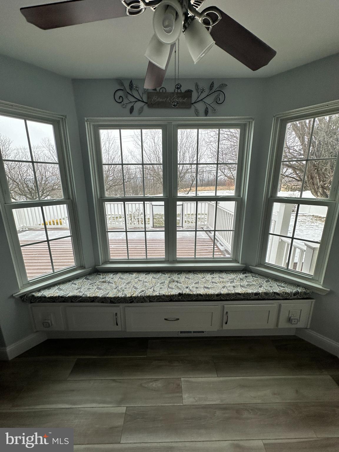 CETRONIA - Residential